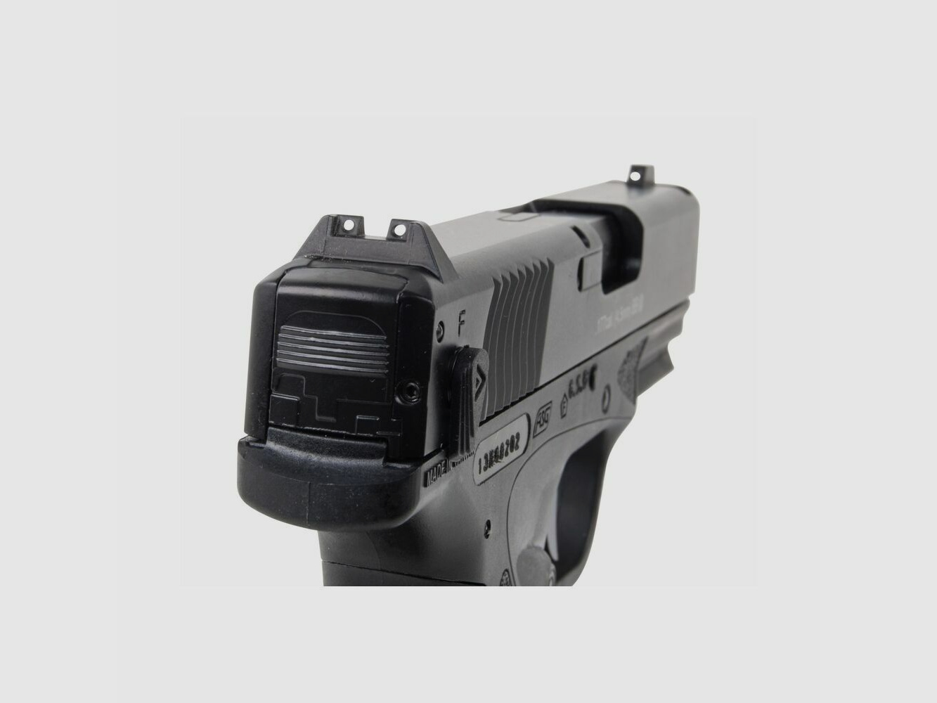 Bersa BP9CC Schwarz 4,5mm BB - Druckluft Co2 Non BlowBack