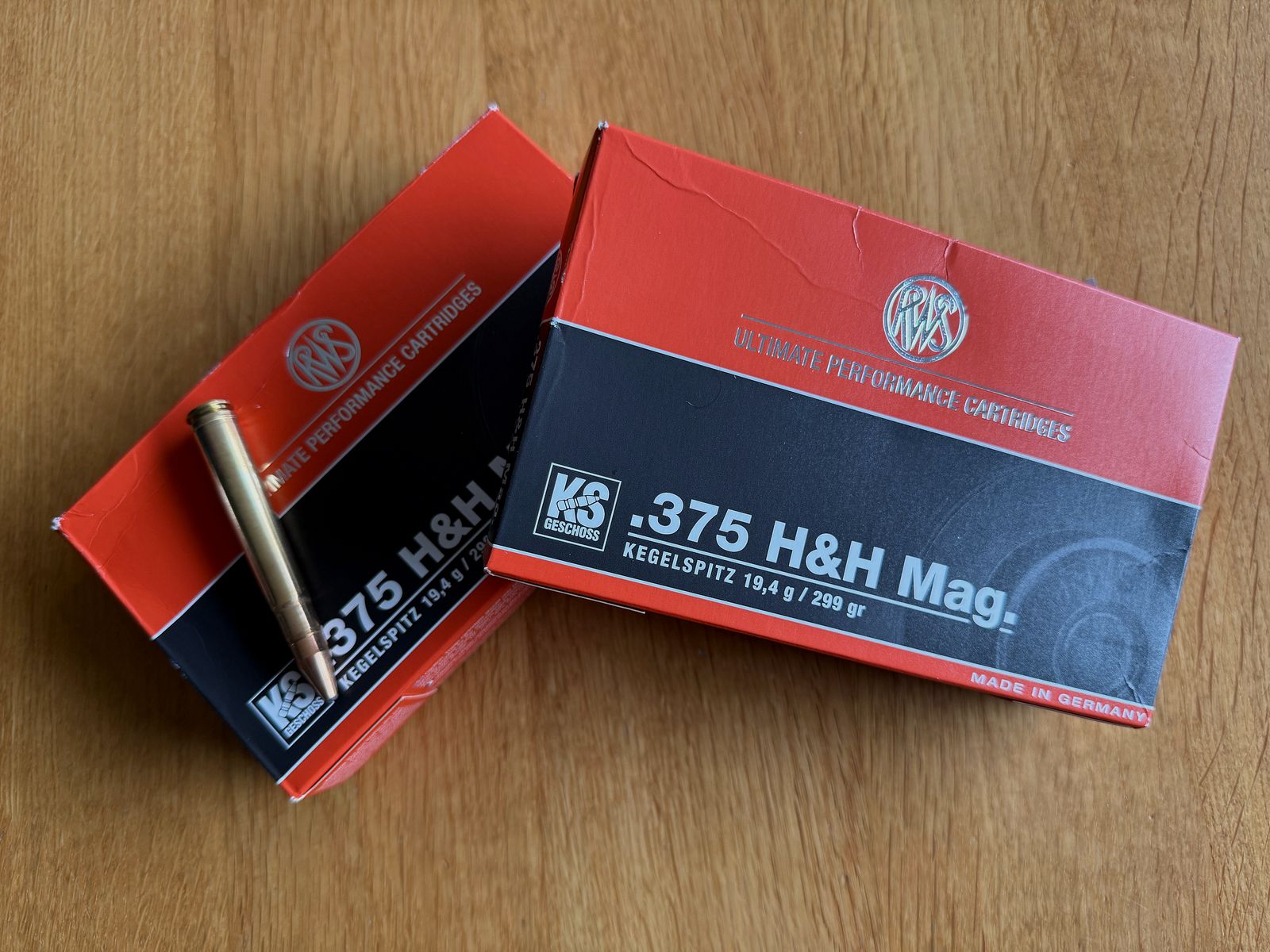 36 nabojów RWS Kegelspitz w kalibrze .375 H&H Mag z jednej partii