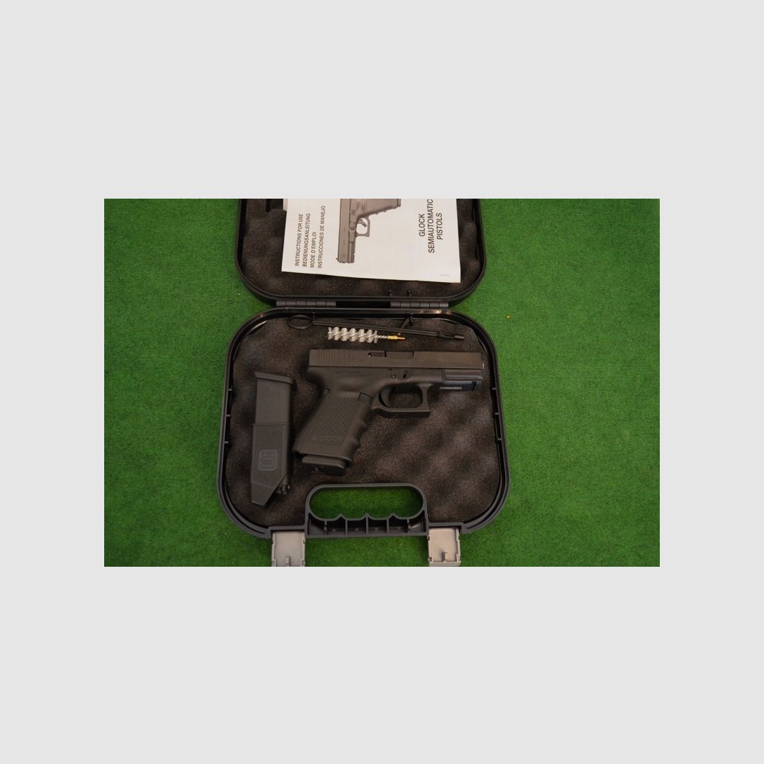 Glock 23 Generation 4 *