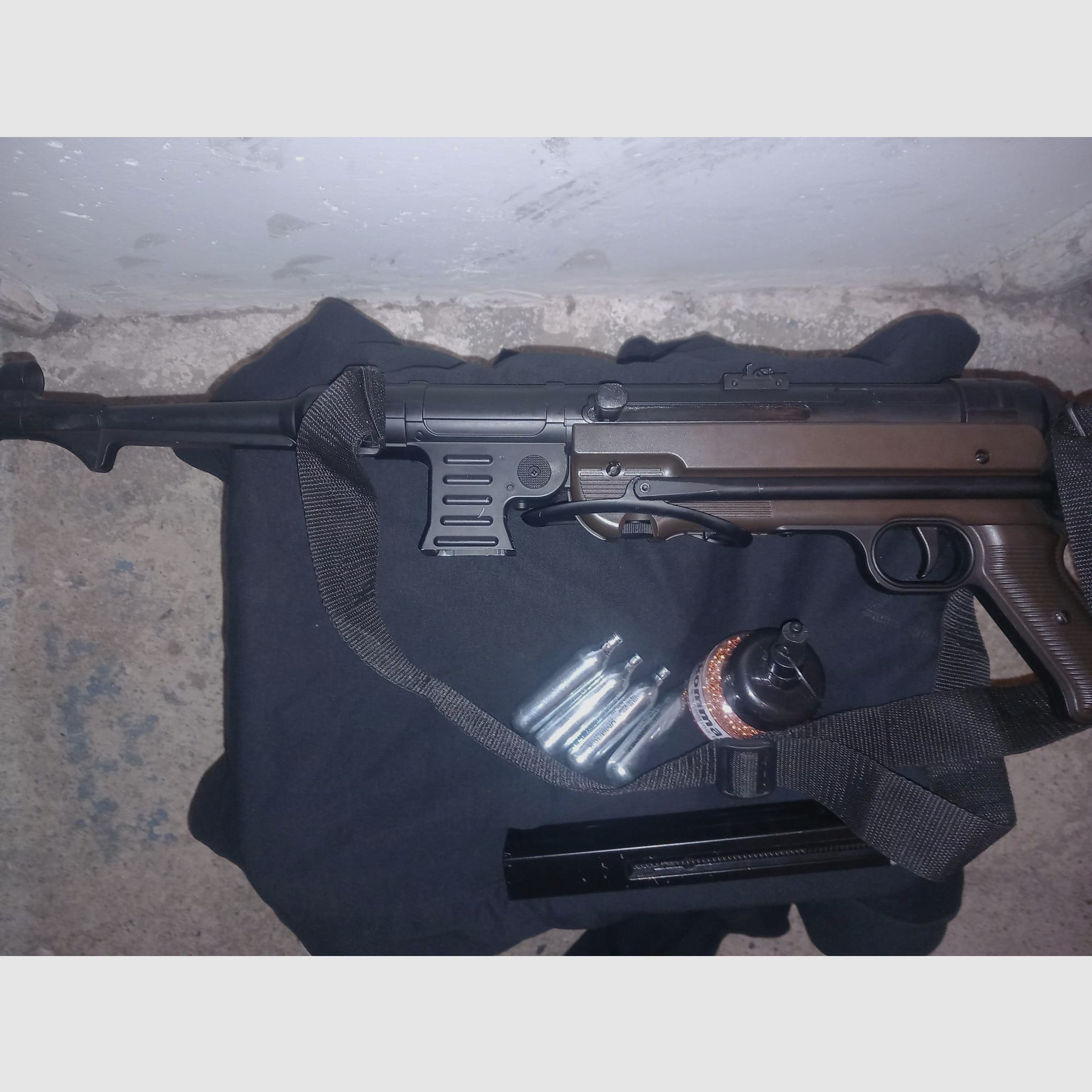 Umarex Legends mp40 airsoft co2