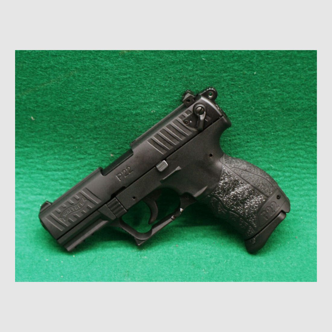 Pistola de fogueo Walther Schreckschuss P22Q, negra, imagen 1 de 2