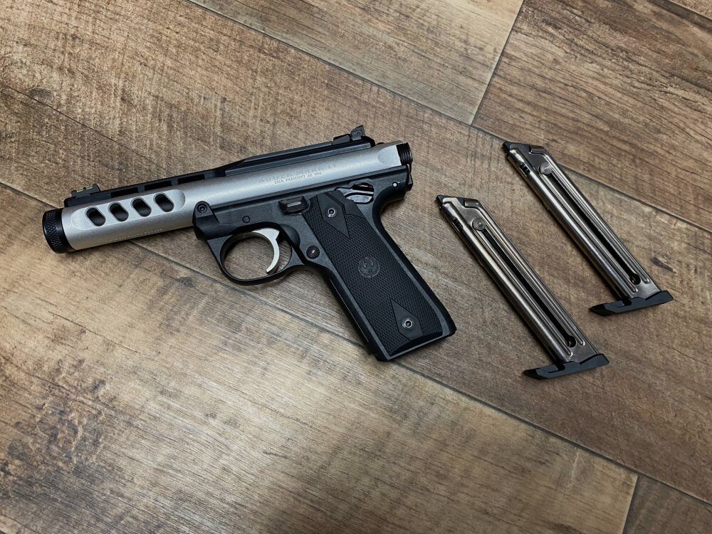 Ruger Mark IV 22/45 Lite OR .22lr Pronto per ottiche .22lr