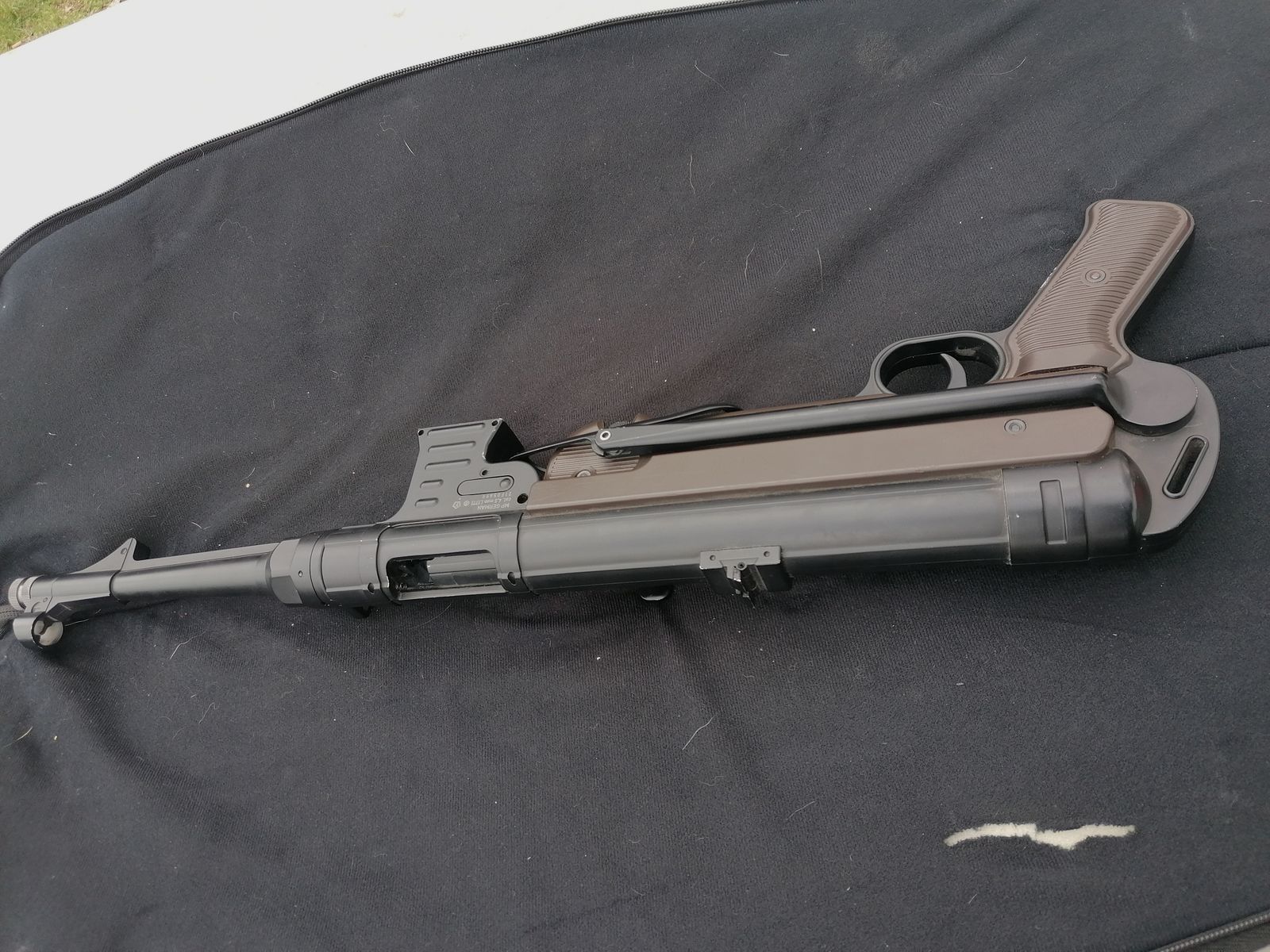 MP Alemán 4,5 mm Rifle de gas