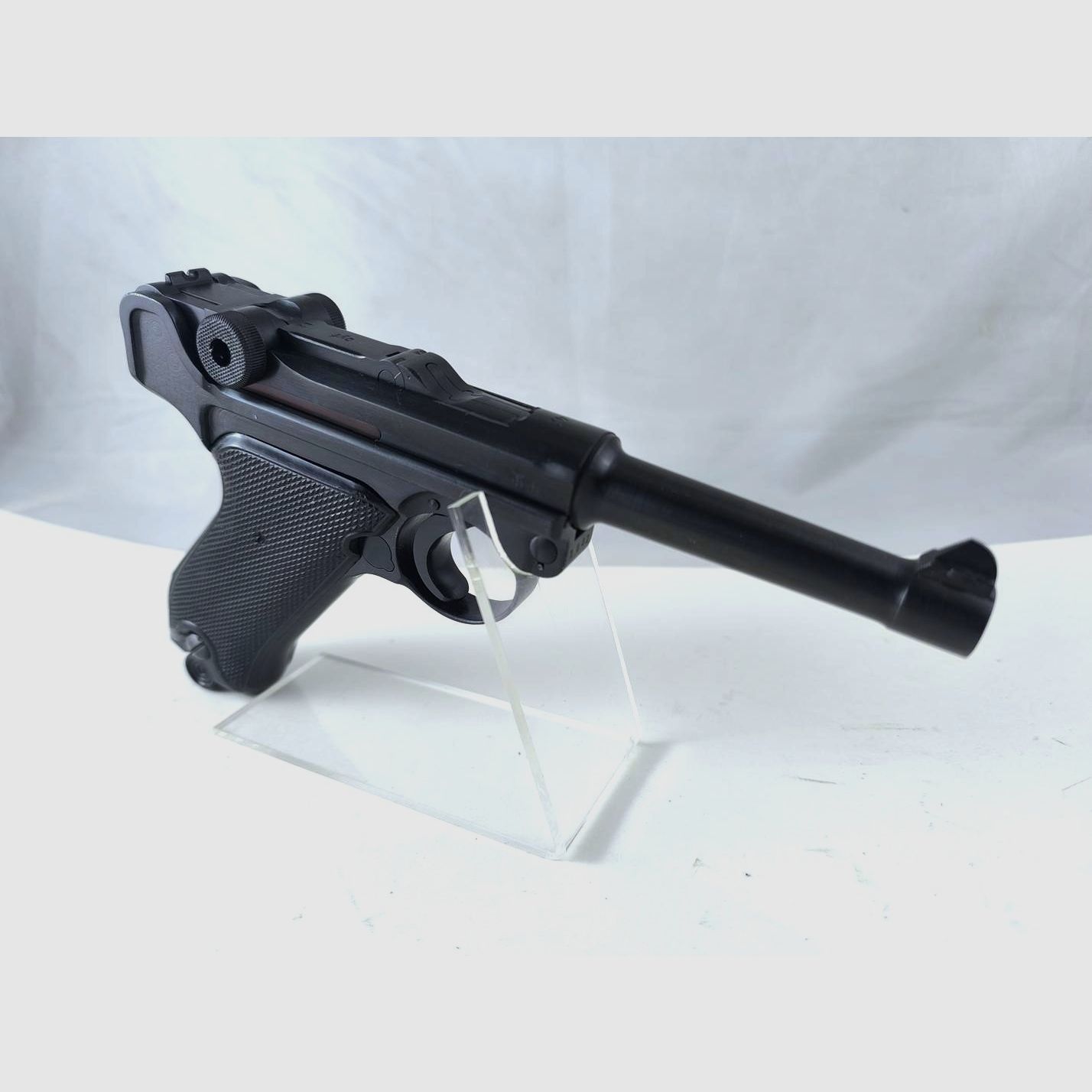Mauser P08 1934-pistool kal. 9mmP – „byf” 42 – Black Widow, afbeelding 1 van 10