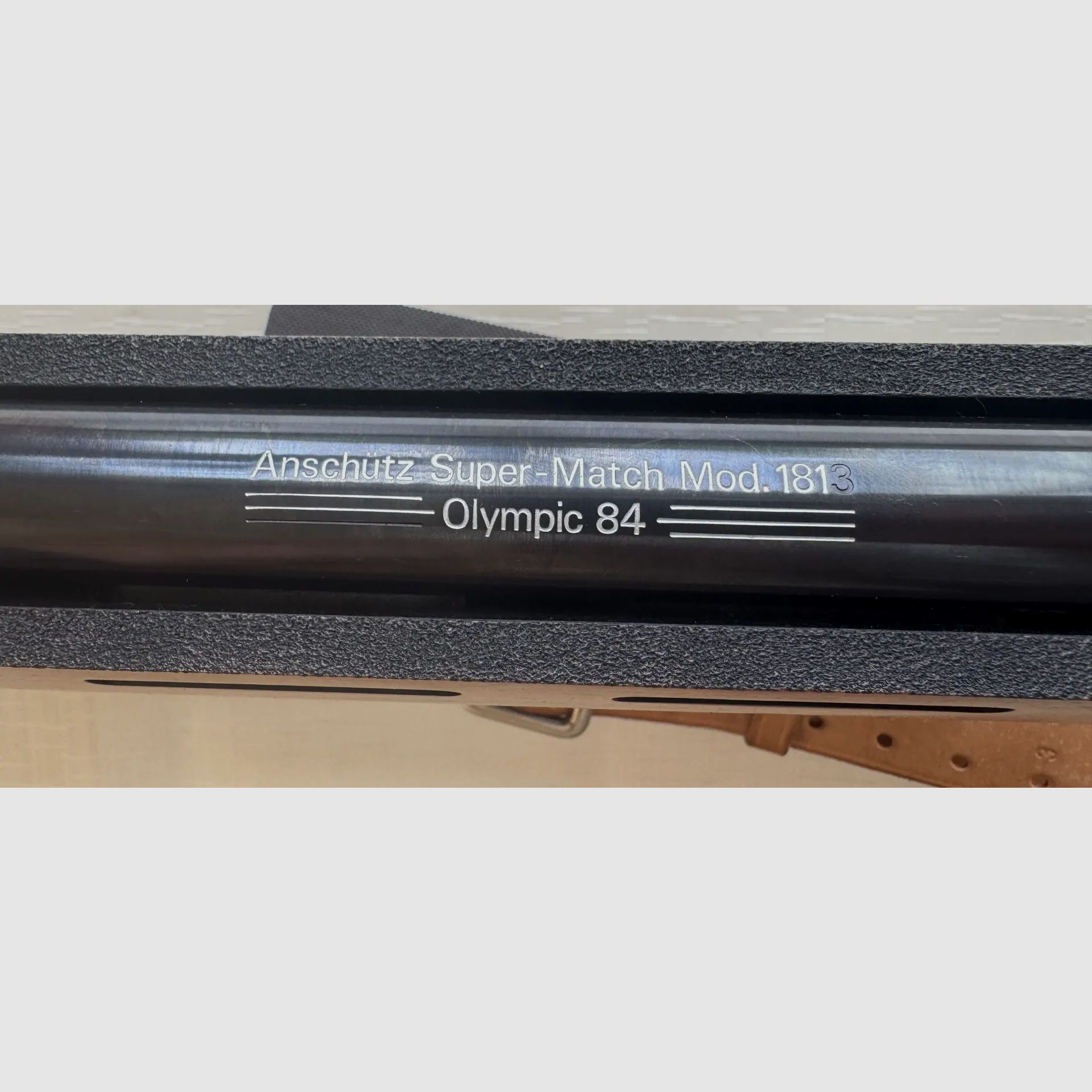 Anschütz Super-Match Modelo 1813 Olímpico 84 Calibre .22 l.r.