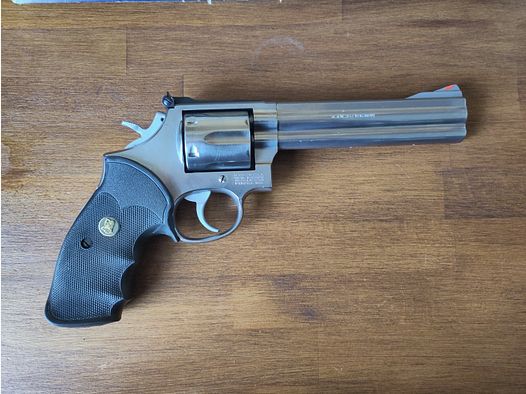 Smith and Wesson Revolver 686-6 .357 Magnum