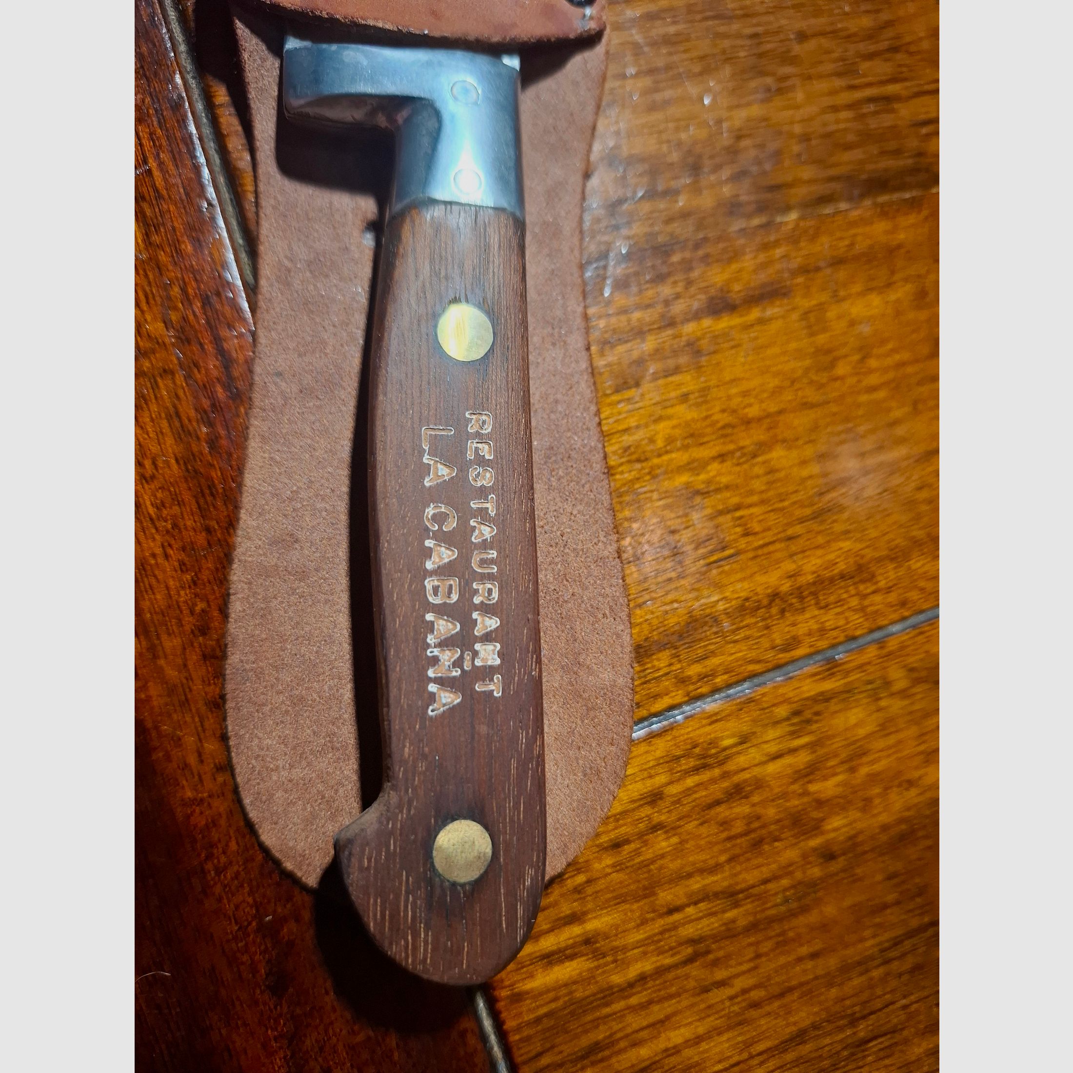 RARIDAD: Cuchillo de asado de Buenos Aires