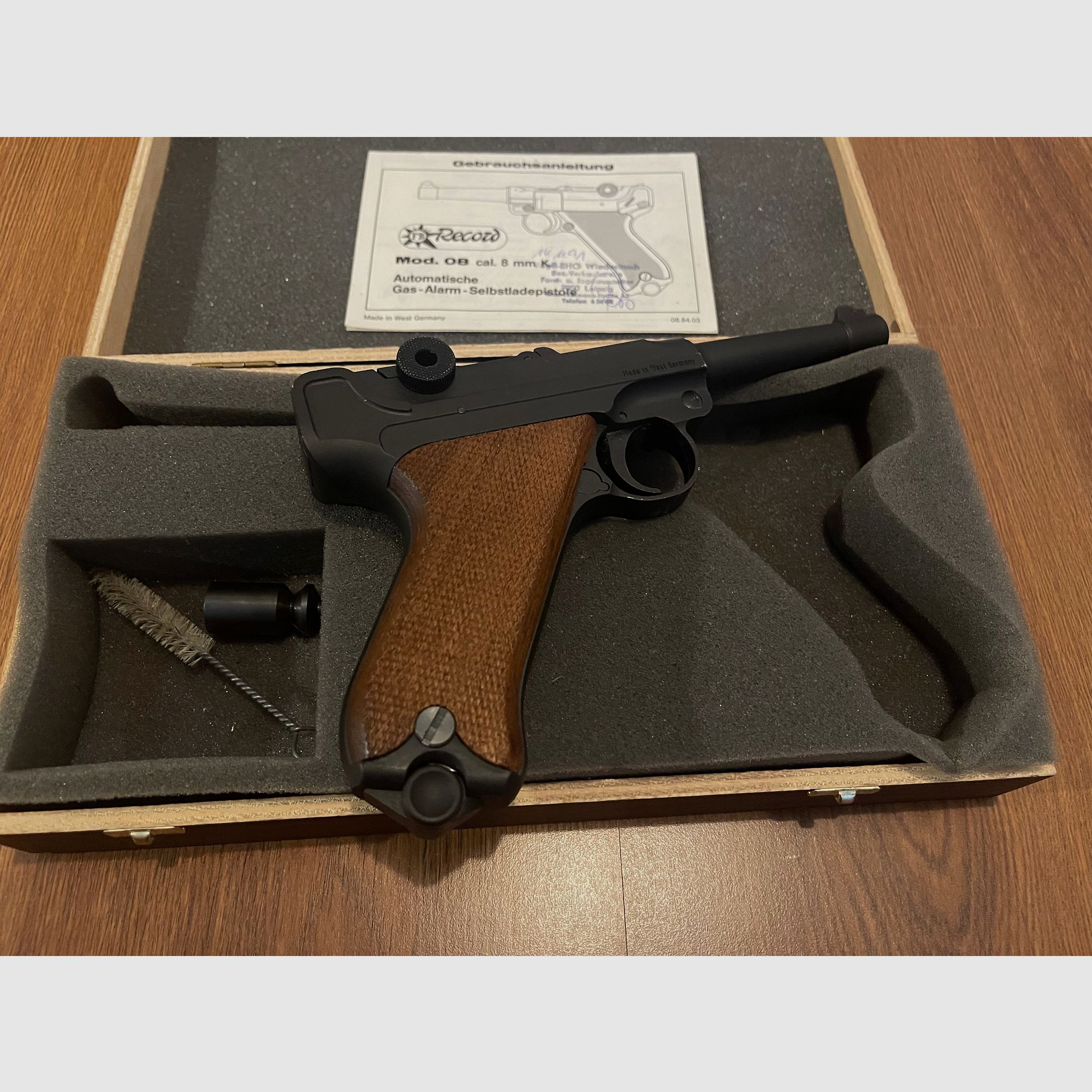 Record Mod. P 08, Cal. 8 mm K. black blued