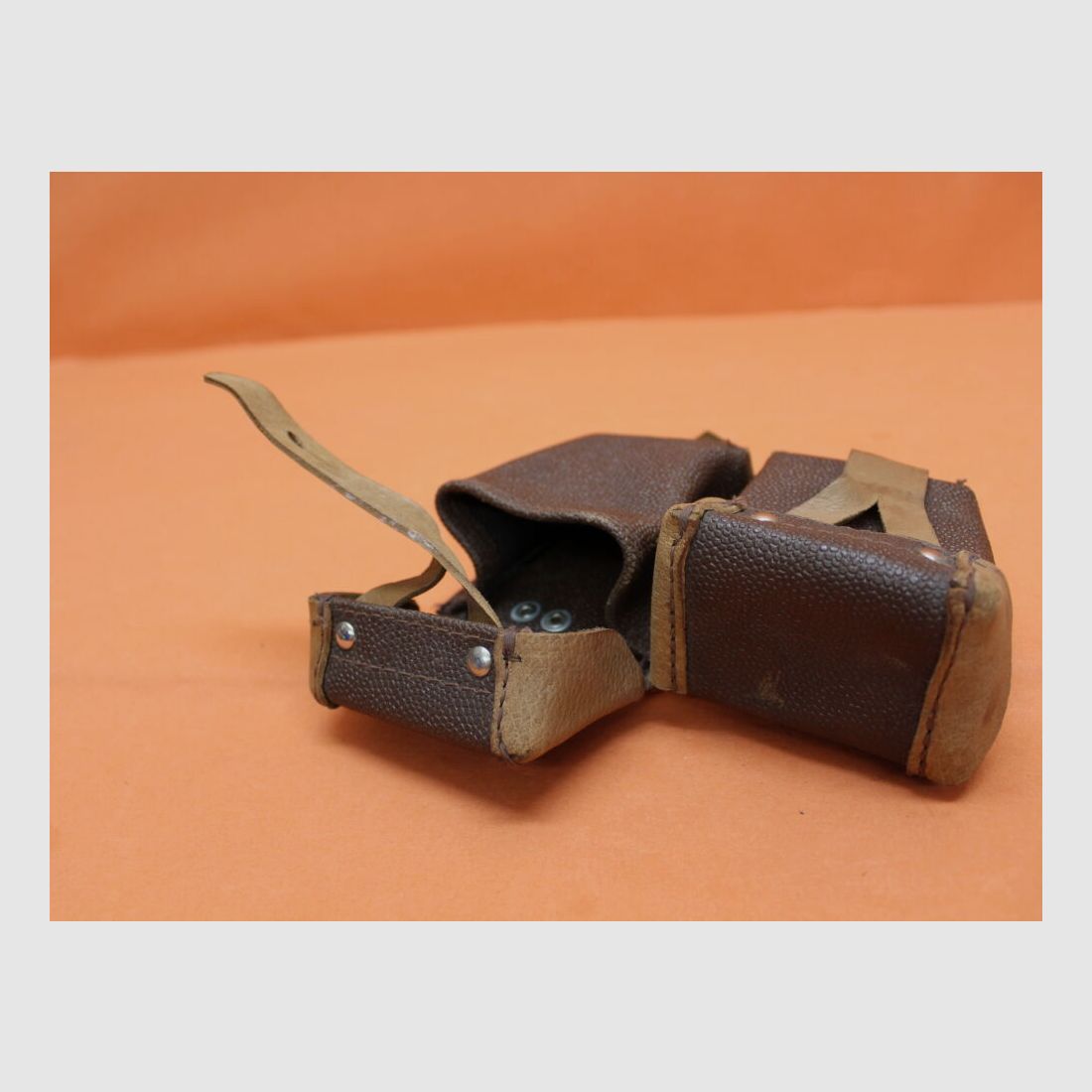 SURPLUS URSS Mosin-Nagant: Borsa per cartucce URSS in tessuto composito marrone / pelle per telaio di carico (SURPLUS come nuovo)