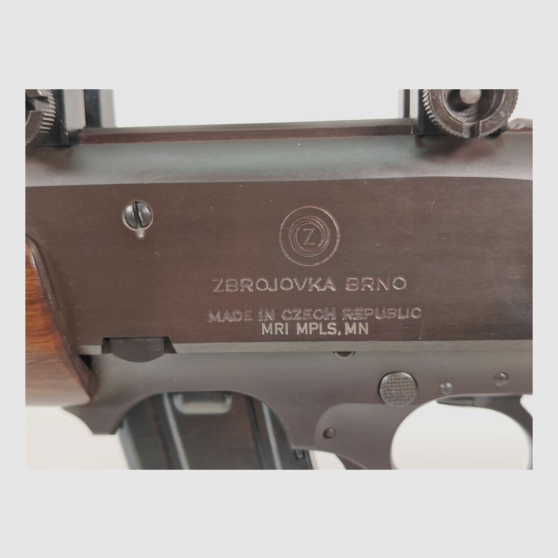 CZ ZKM 611 .22 WMR fucile semiautomatico ZKM 611