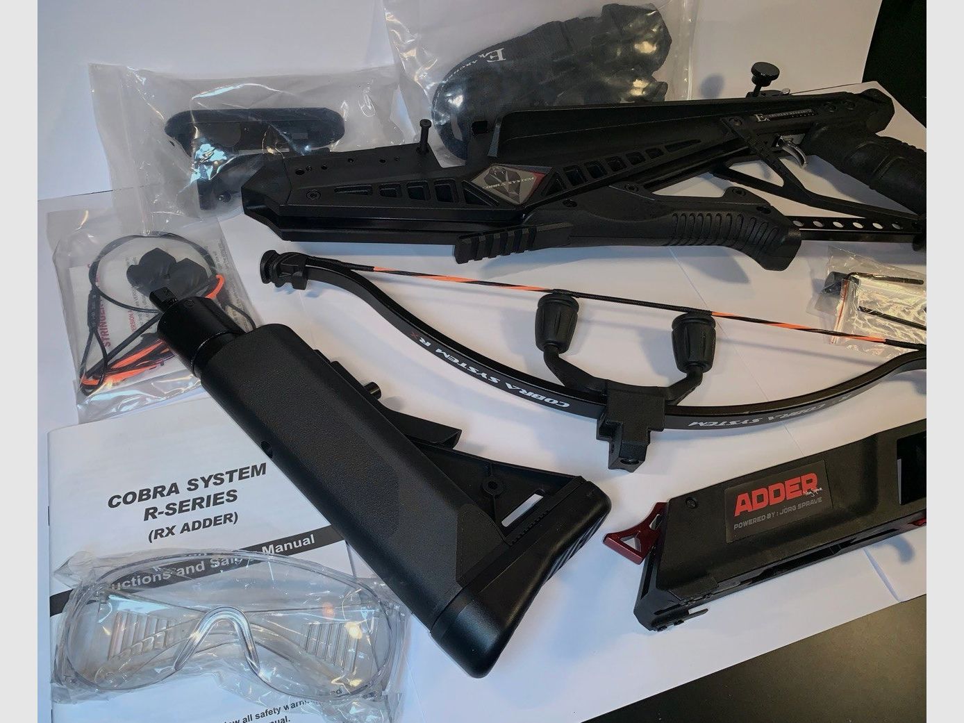 Taktische Repetierarmbrust Cobra Adder - EK Archery (nie benutzt)