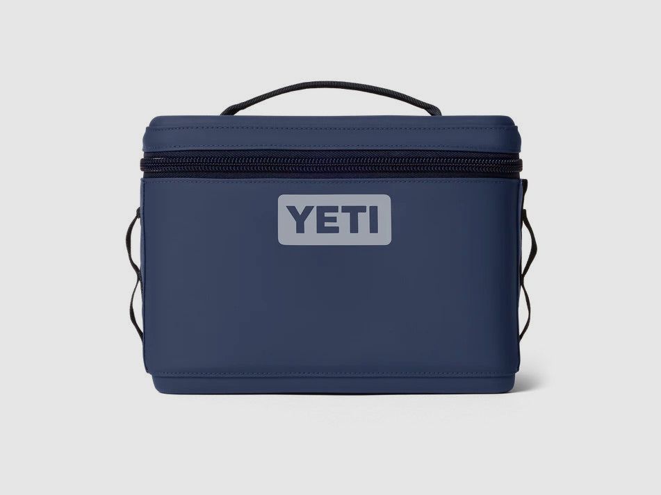 YETI® Koeltas Daytrip 9L - Classic Navy, afbeelding 1 van 7