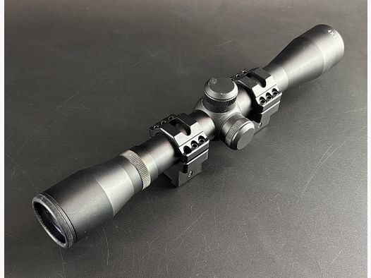 Aussteller FOCUS In Sight 4x32 1/4 MOA Absehen 4A 108160-2 Zielfernrohr