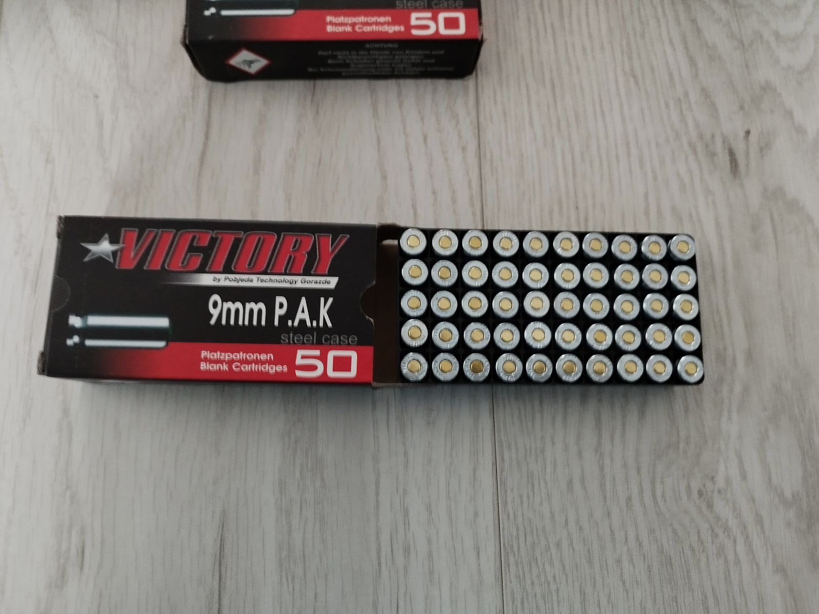 650 (13x 50) Schuss 9mm P.A.K  Victory
