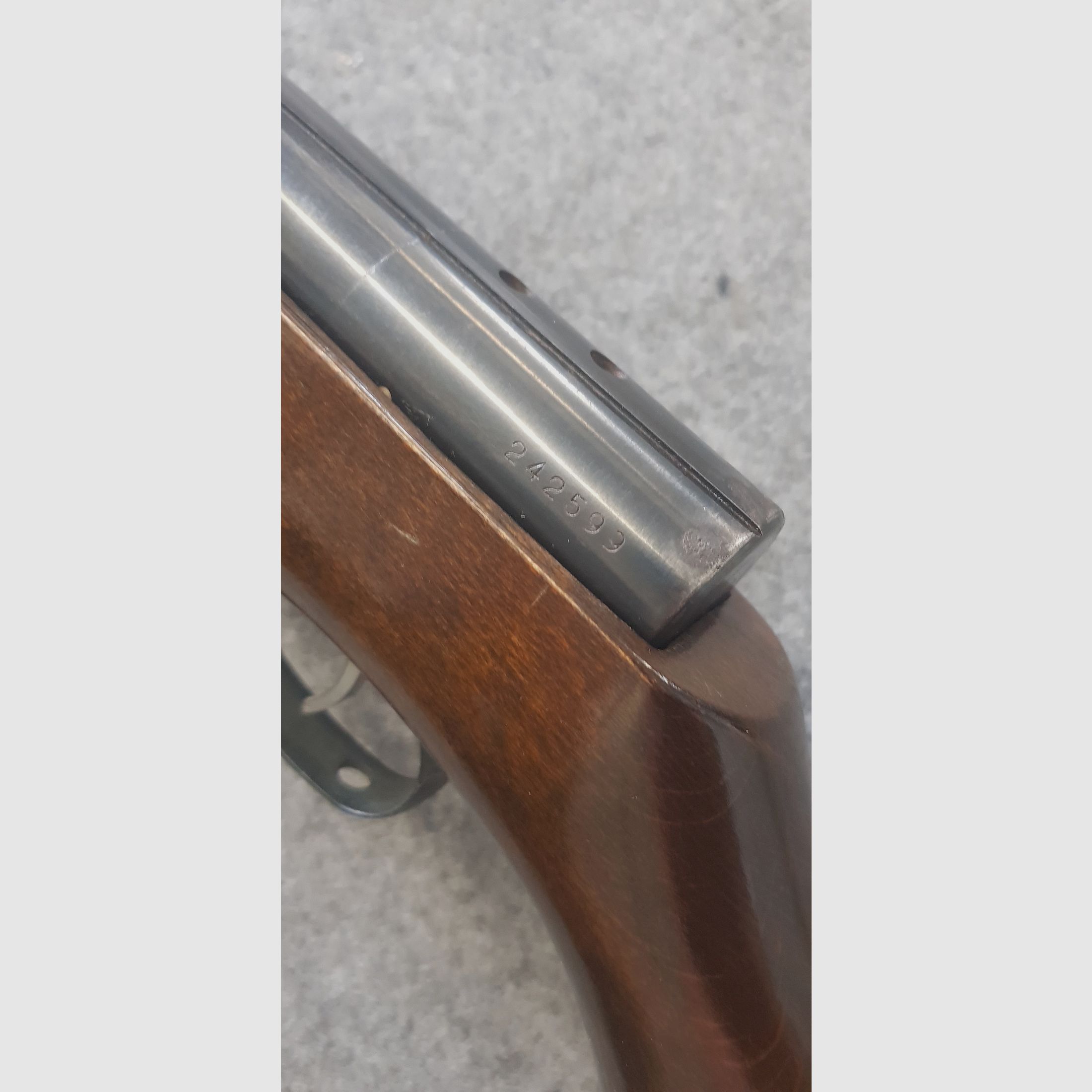 Weihrauch HW 35 von Bj. 1966  ohne F-Zeichen  Knicklauf  Luftgewehr Kaliber 4,5 mm HW35