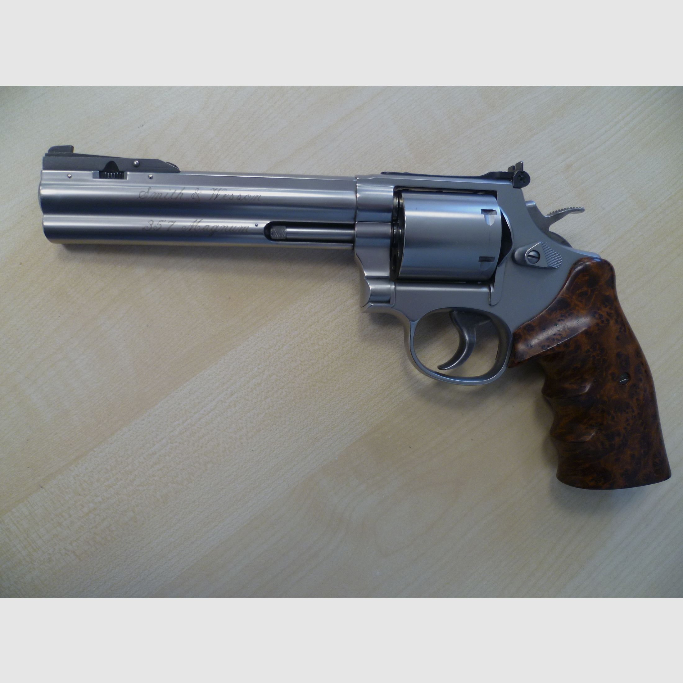 Revolver Smith & Wesson 686-5 Practical Champion .357 Magnum