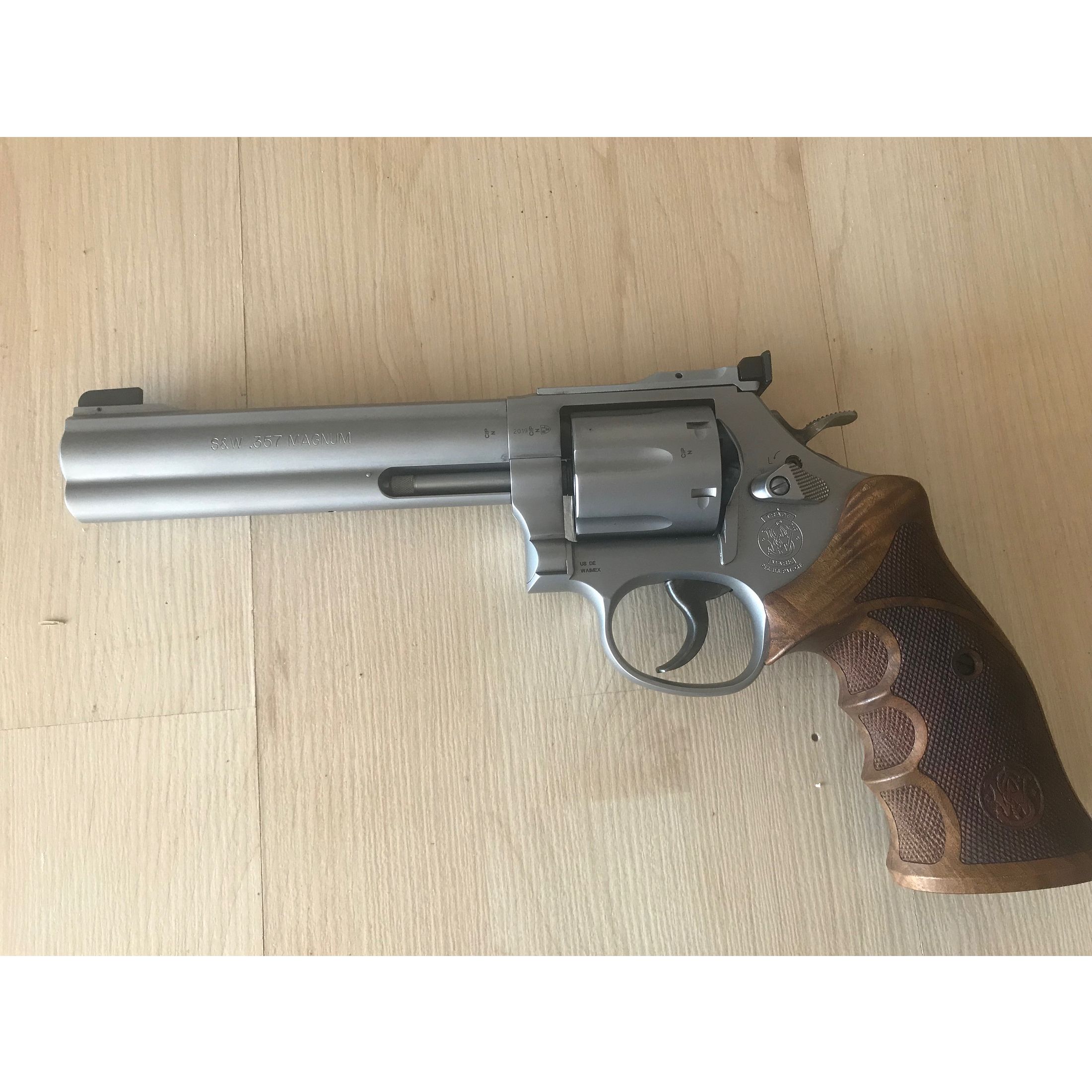 S W Revolver 357