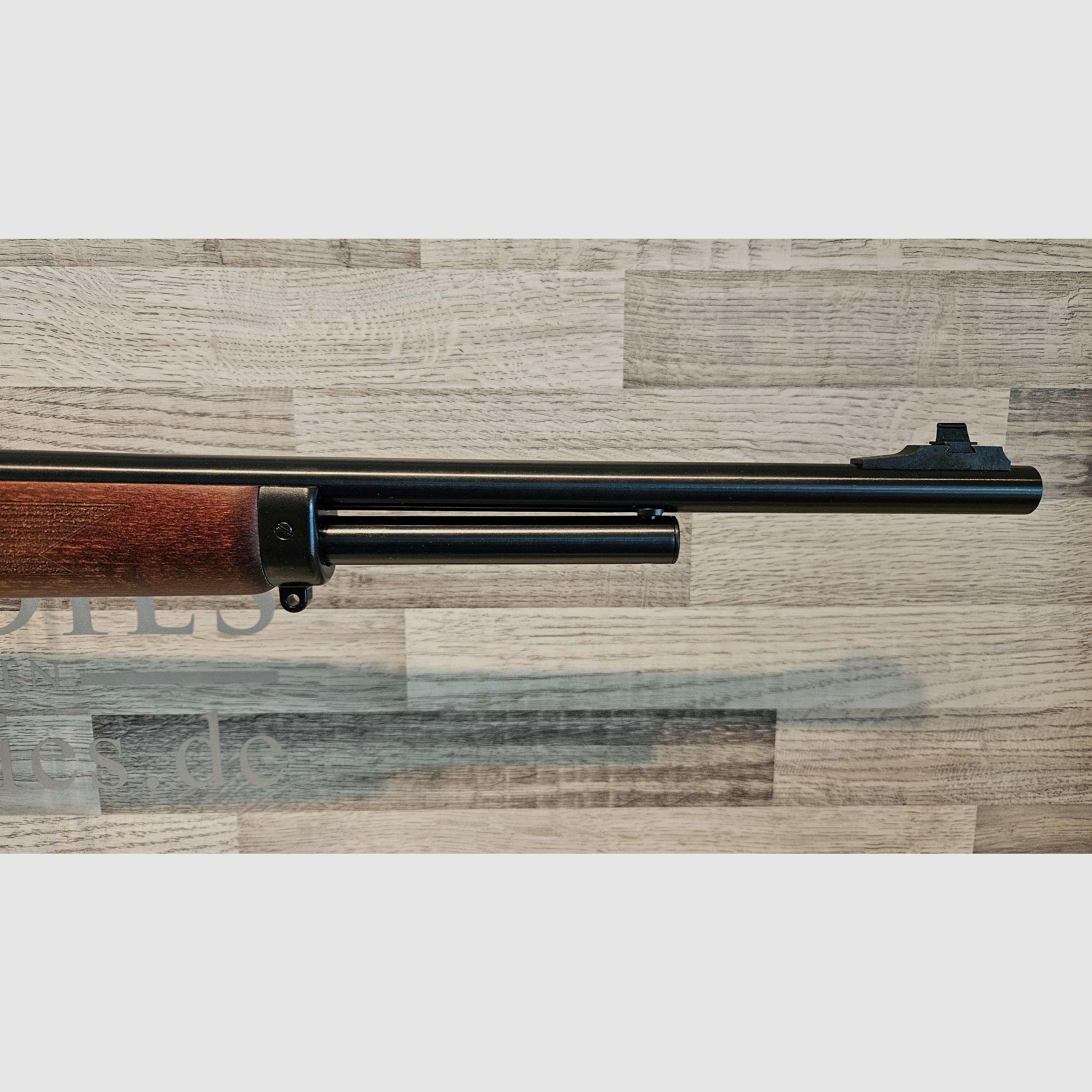 Neuware vom Fachhandel - Unterhebelrepetierbüchse UHR Rossi R95 Classic .30-30Win.