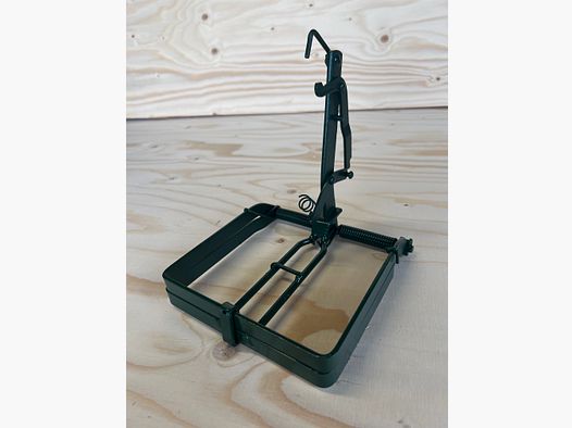 Historical muskrat trap