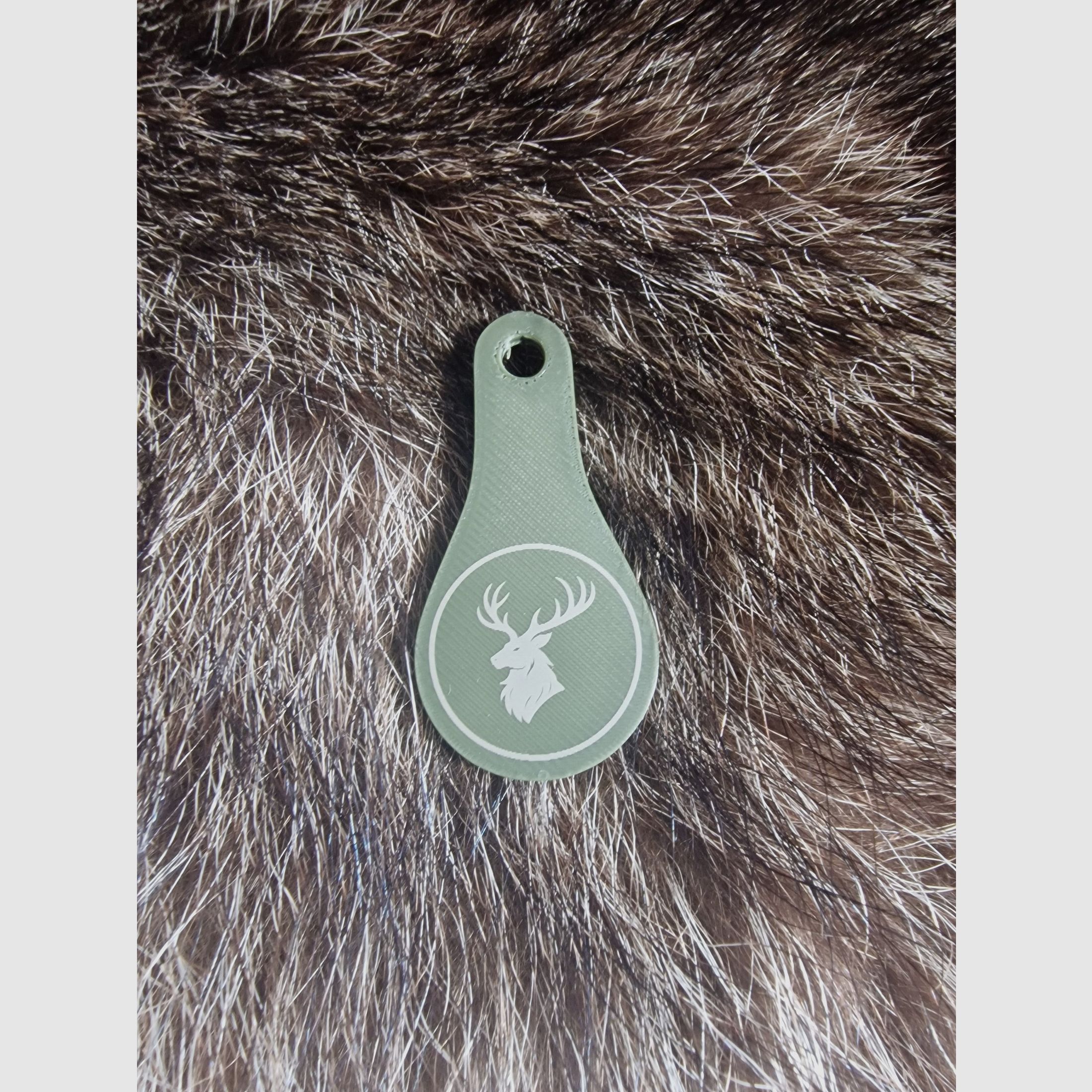 Einkaufswagenöffner mit jagdlichen Motiven