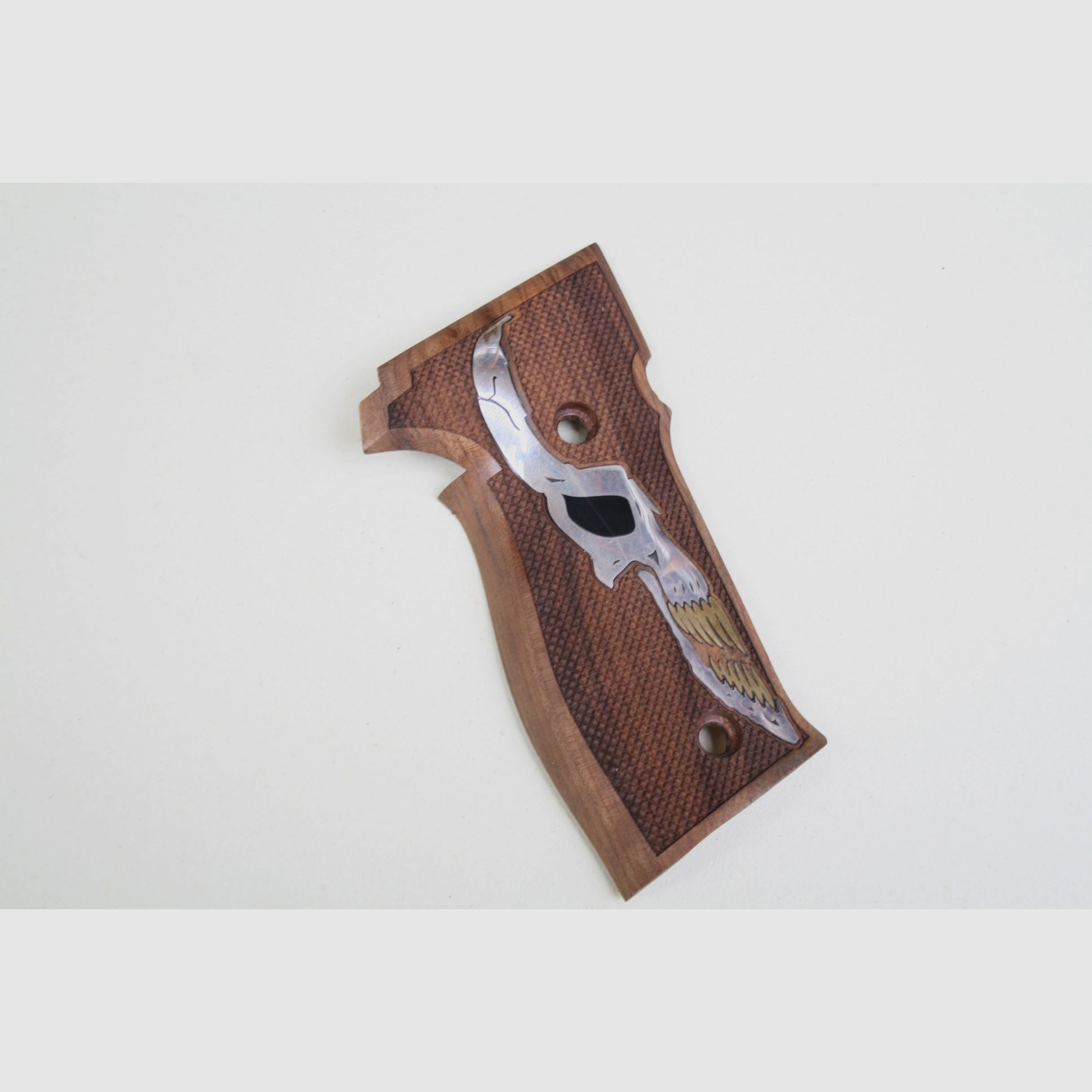 Griffschalen aus Holz mit stilisierter Schädel-Dekoration für Sig Sauer P226, Bild 3 von 4