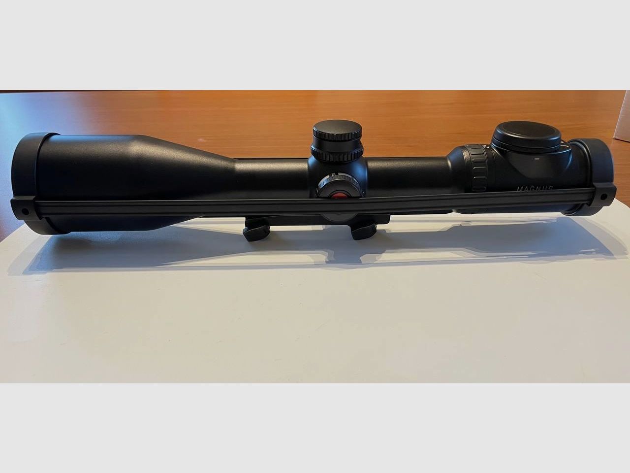 Leica Magnus 2 4-16x56