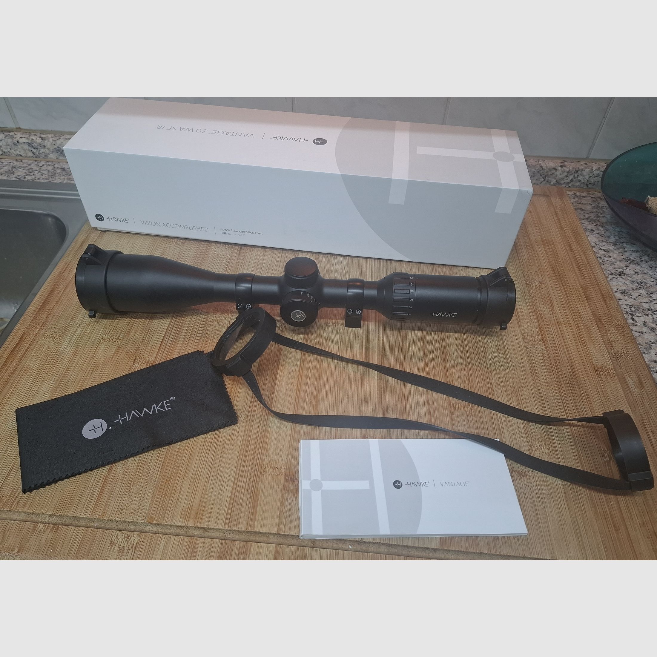Hawke Zielfernrohr VANTAGE SF 3-12x44 Half MIL DOT SFP