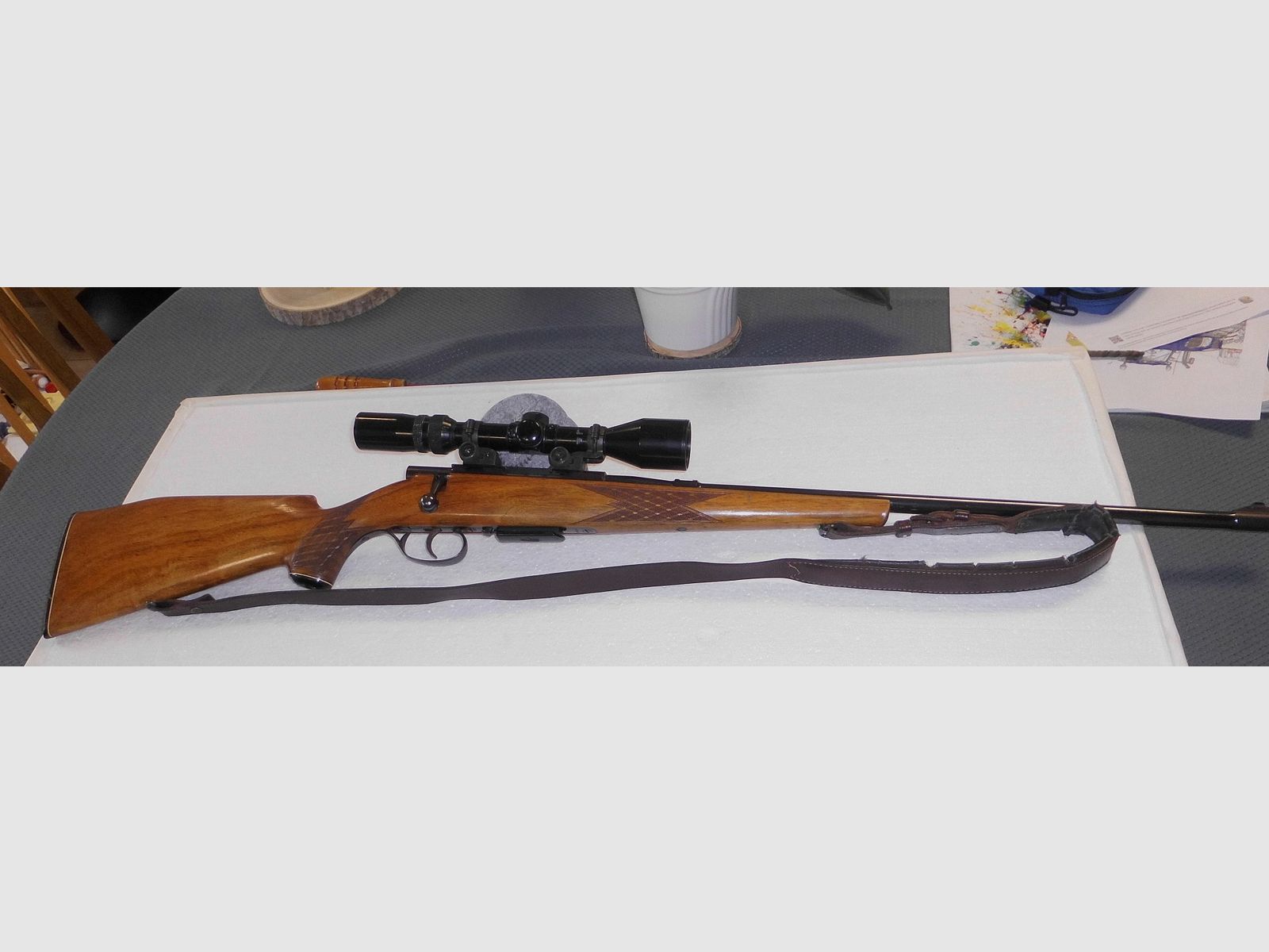Repetierer 222 Rem Anschütz mit Zielfernrohr 3 -9 X 40 Absehen 6 mit 200 Hülsen und 100 Schuss  Munition