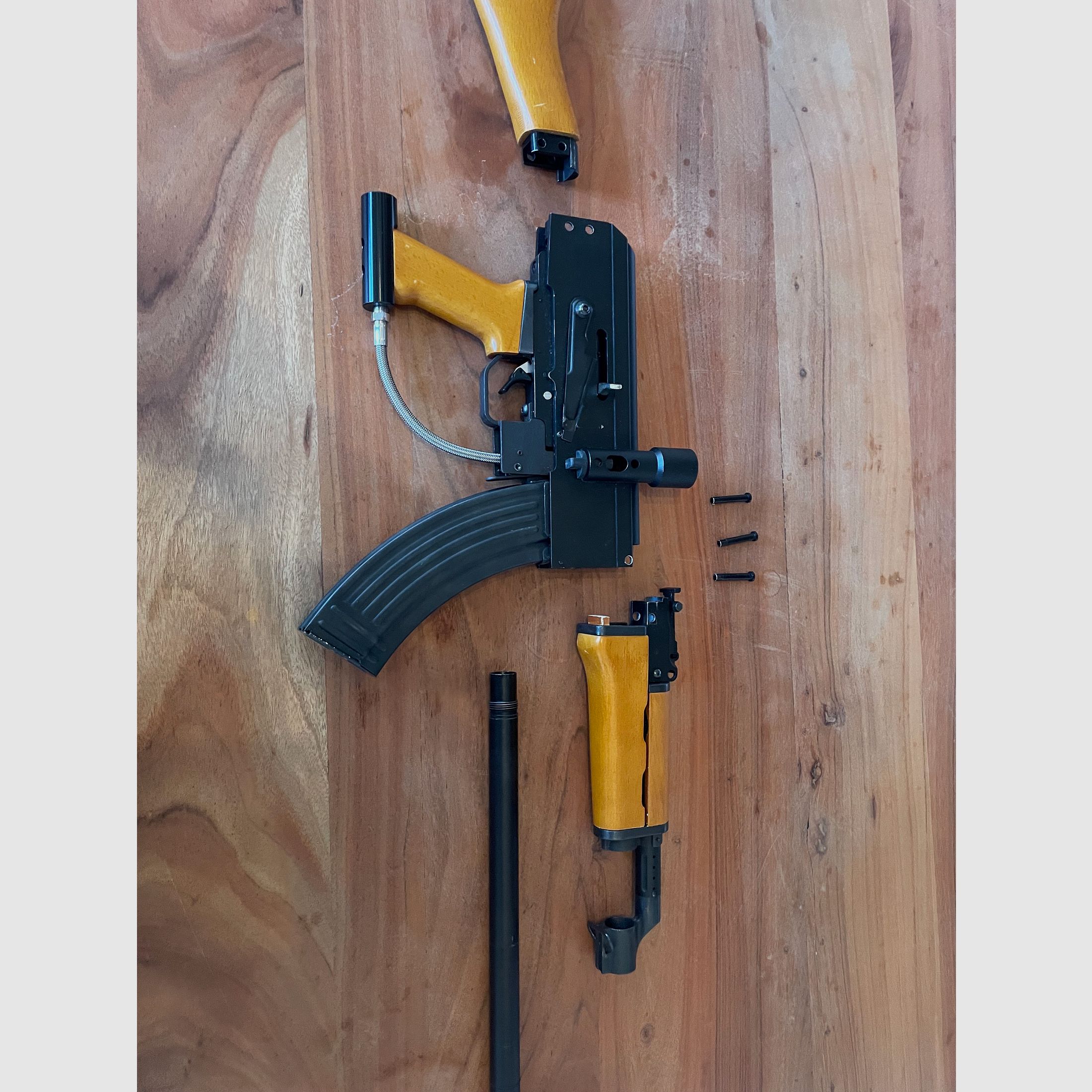 New Legion AK47W paintball marker cal. .68