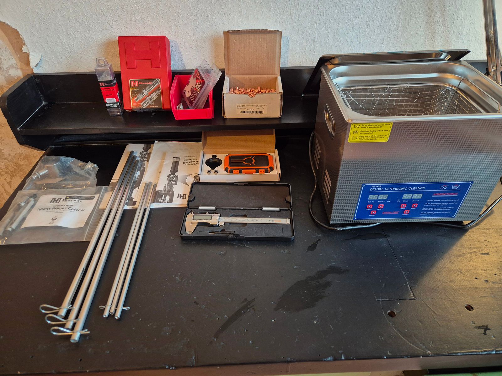 Hornady 5-Station Wiederladepresse Komplettset + massiver Tisch & Zubehör
