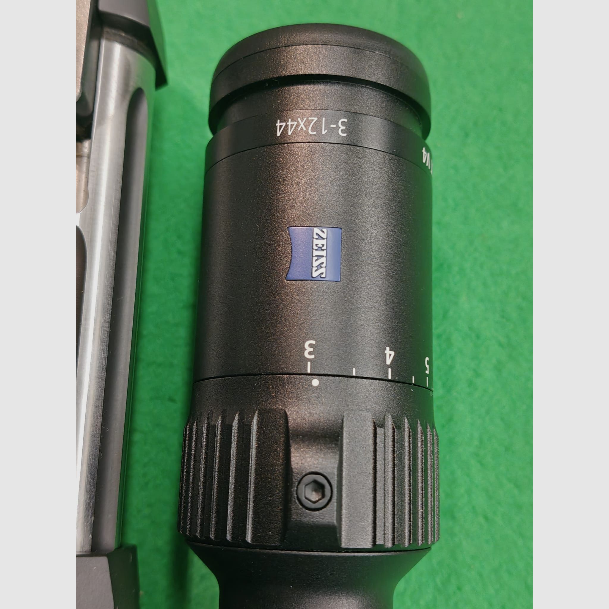 Steel Action HS, Zeiss Conquest, Roedale Hybrid 47