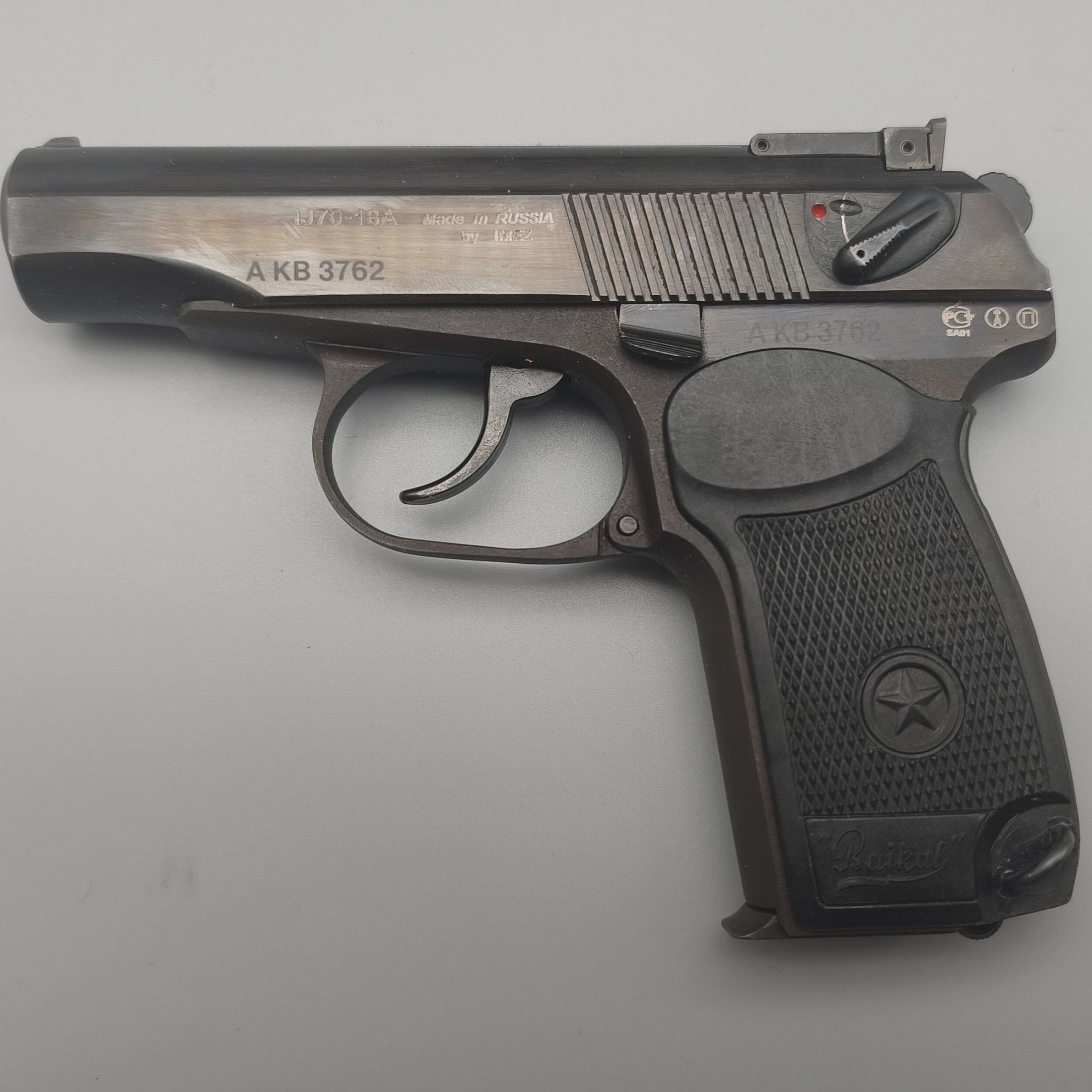 Makarow IJ70-18A Sporting PM Pistole 4mm M20 Ex 9mm Makarow Mit Holster MDI