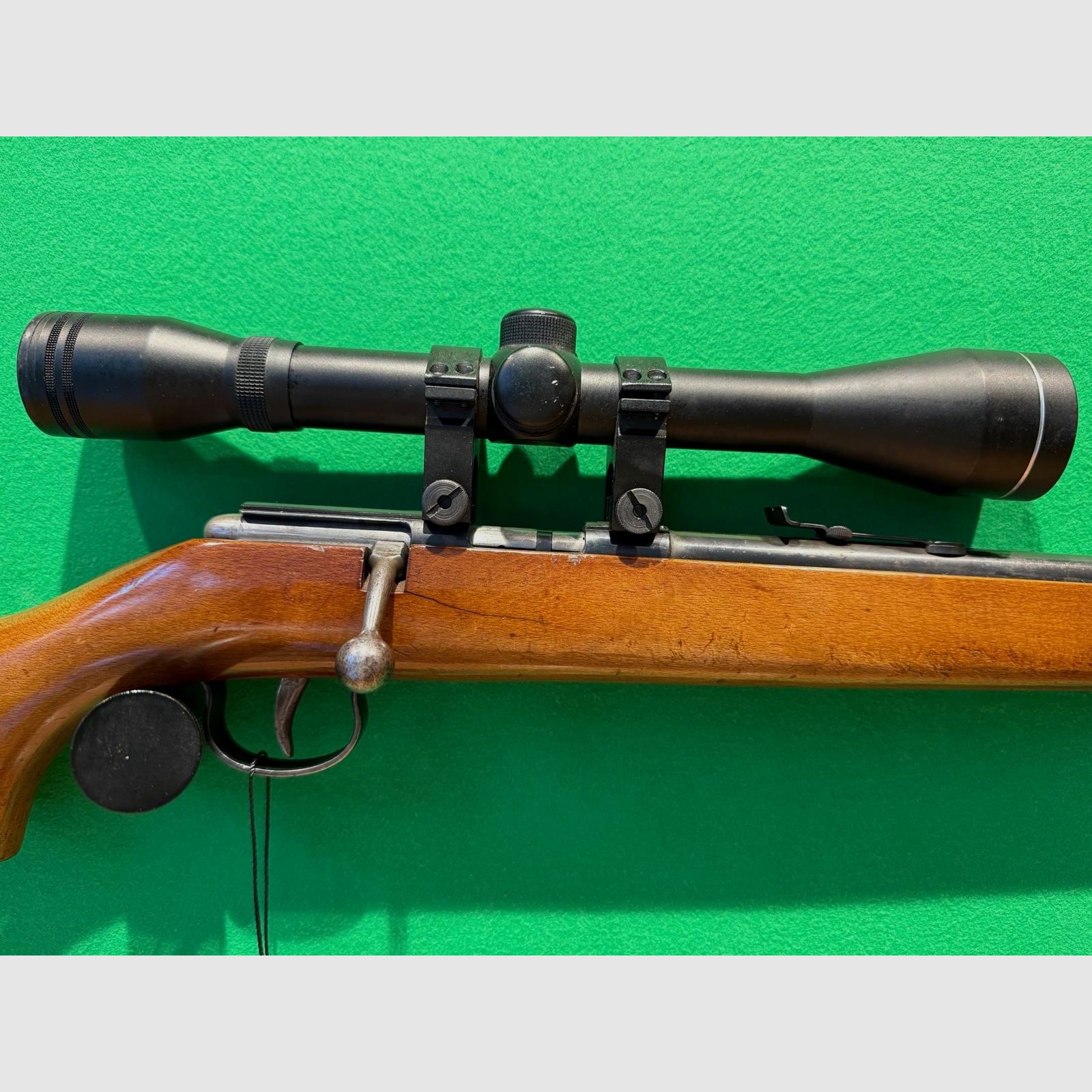 Anschütz Mod. 1386 .22lr with scope 6x40