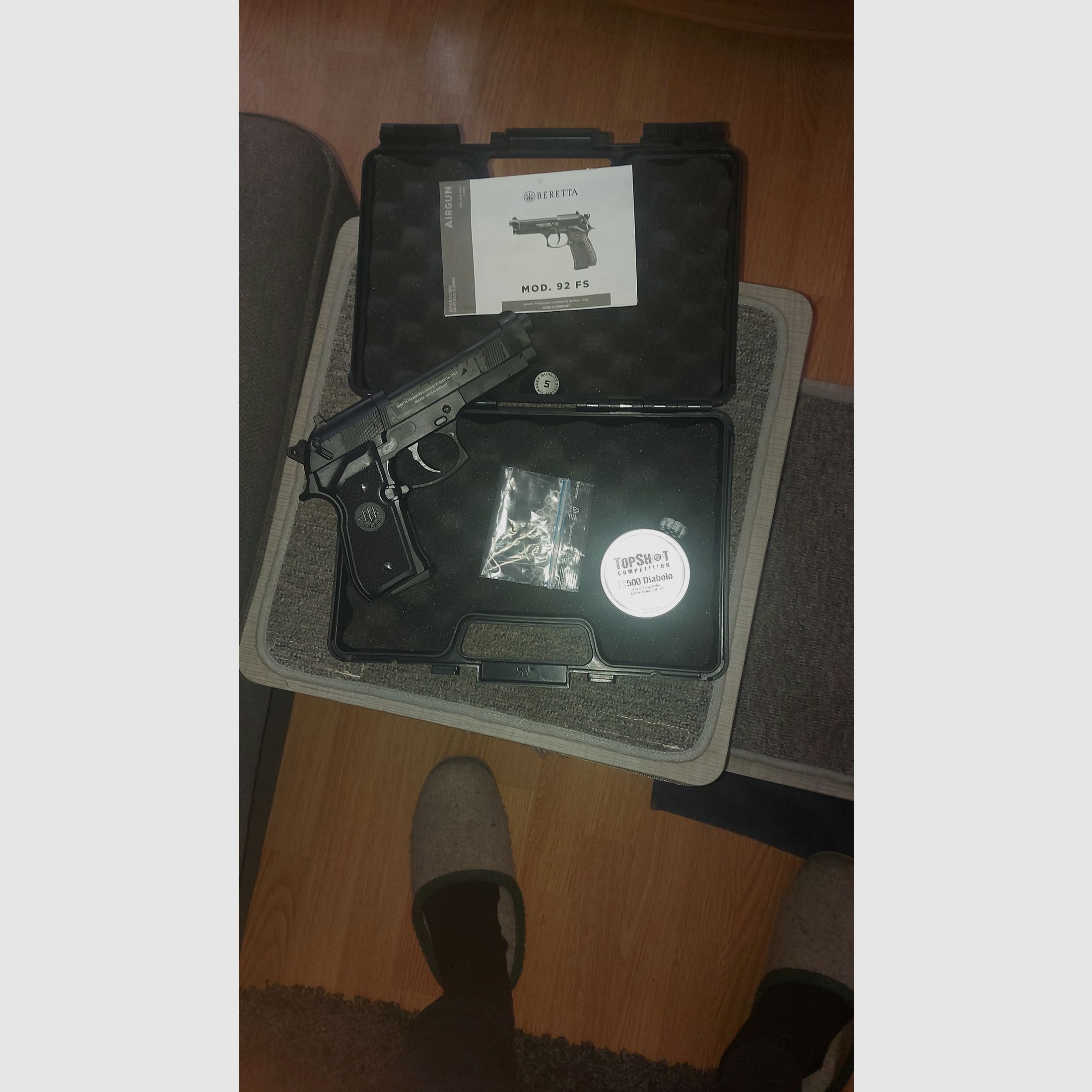 Verkaufe CO2 Pistole Beretta M92FS 4,5 mm Diabolo