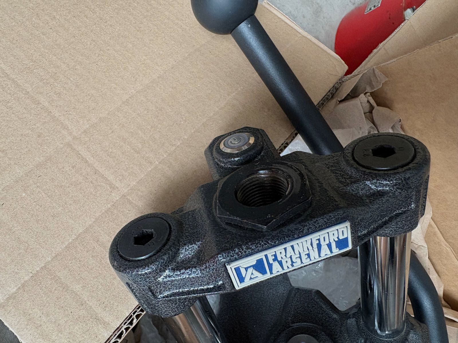 Frankford Arsenal F1 press with plain bearing