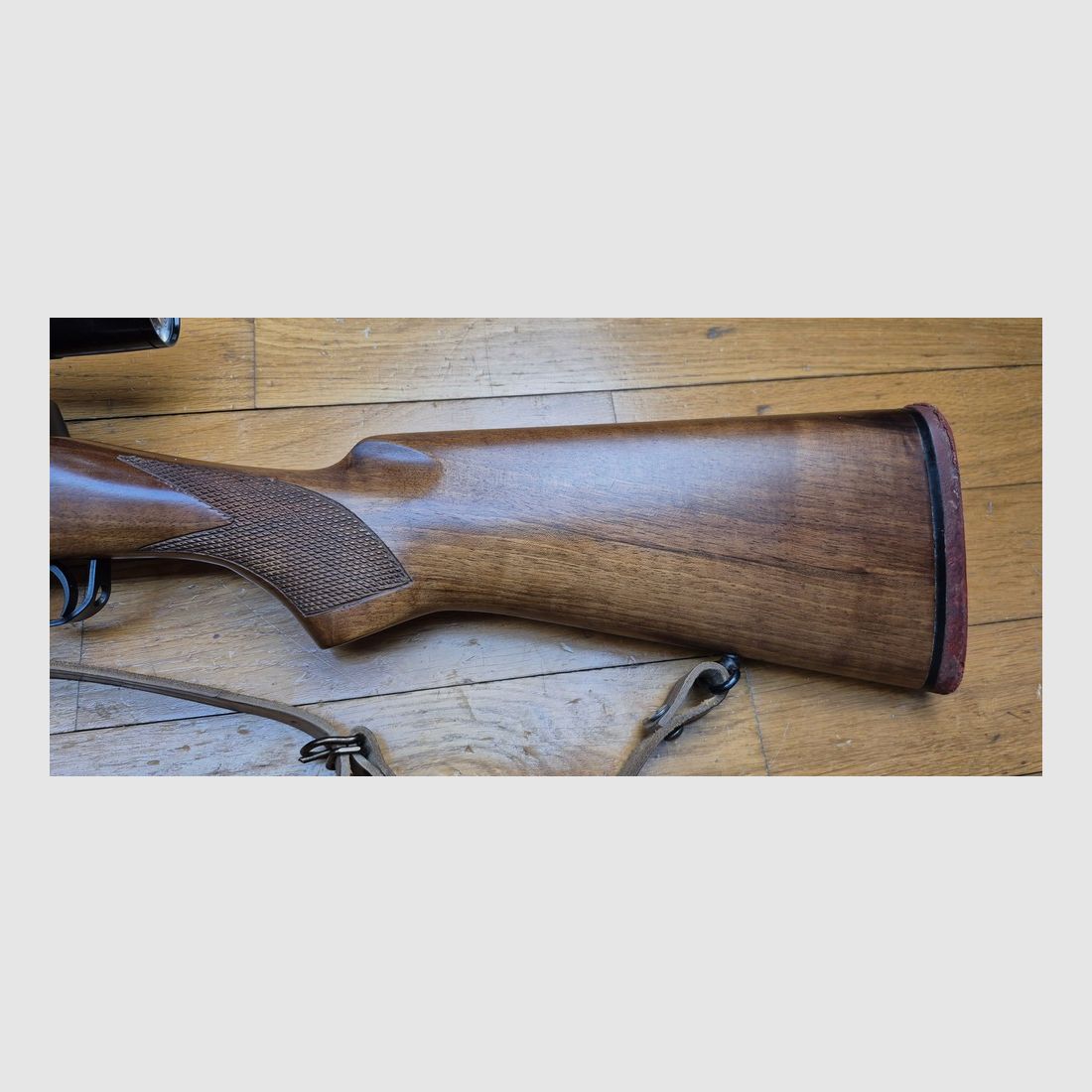 Sehr schöne kleine Büchse RUGER MINI 14 Ranch Rifle – Kal. 222 Rem. – Zielfernrohr Laurell 3-9×32 – Sehr schöner Brünierung zu 99 % – Sehr schönes Holz – Mechanik einwandfrei – Sehr schöner Lauf – Super Gelegenheit 100% purer Spaß – Geliefert mit Gewehrriemen und drei Magazinen! – TBE++, Bild 26 von 34