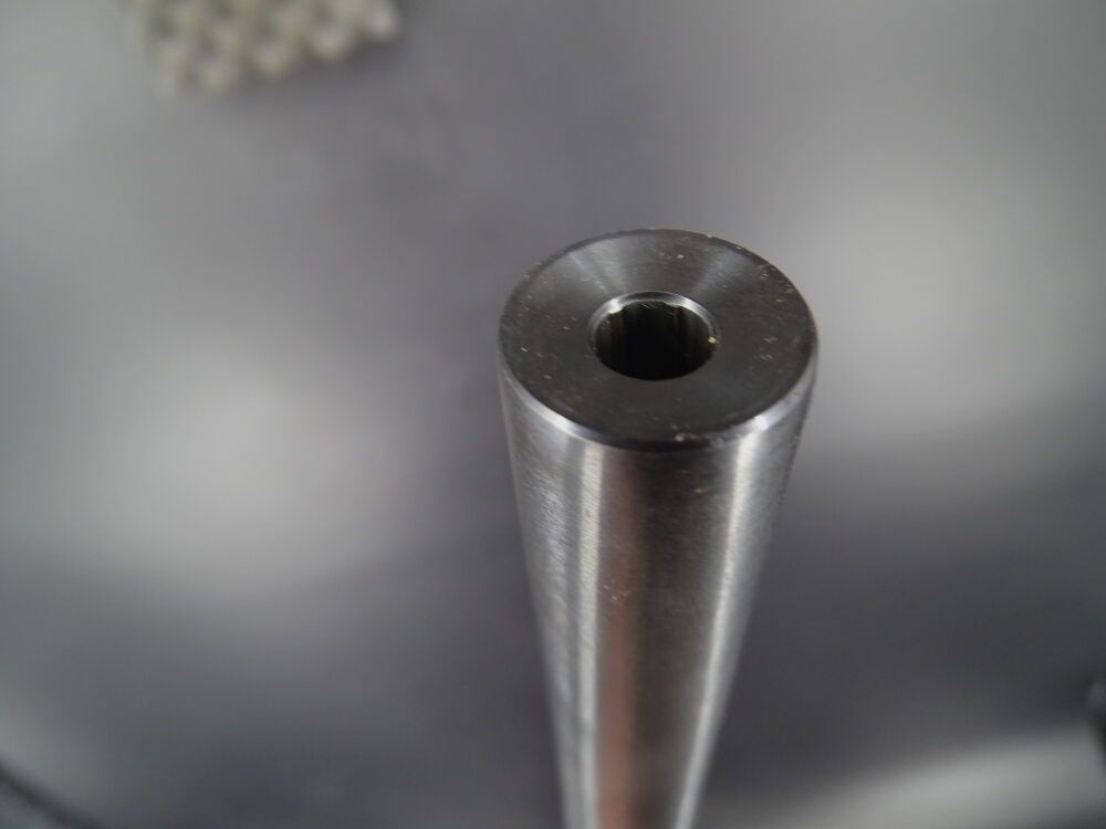 Remington 700 VLS Match kaliber .308 Win z Leupold 6-18x42 700 VLS