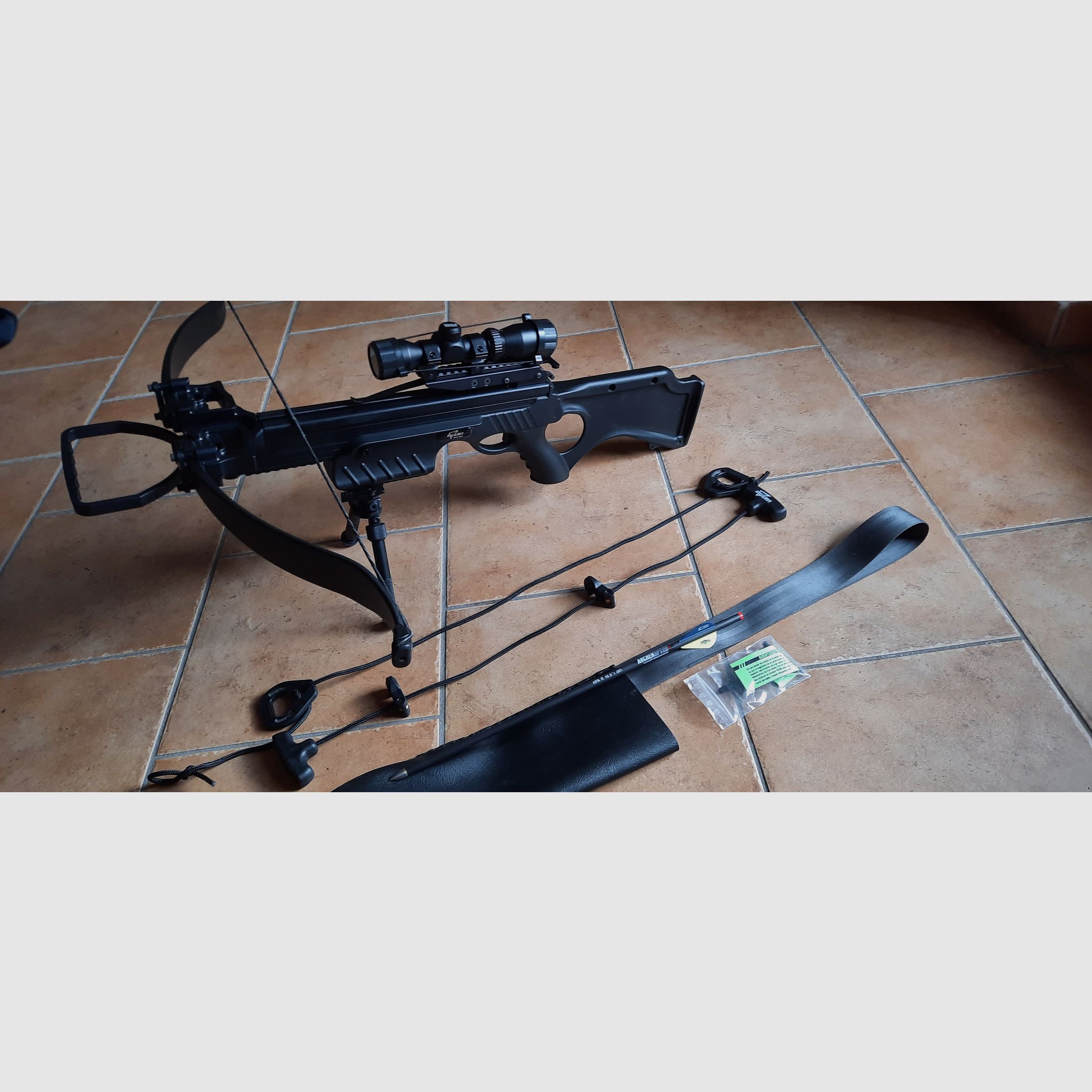 Excalibur XLT 2.0 with 200 lbs Matrix limbs, new, image 1 of 7