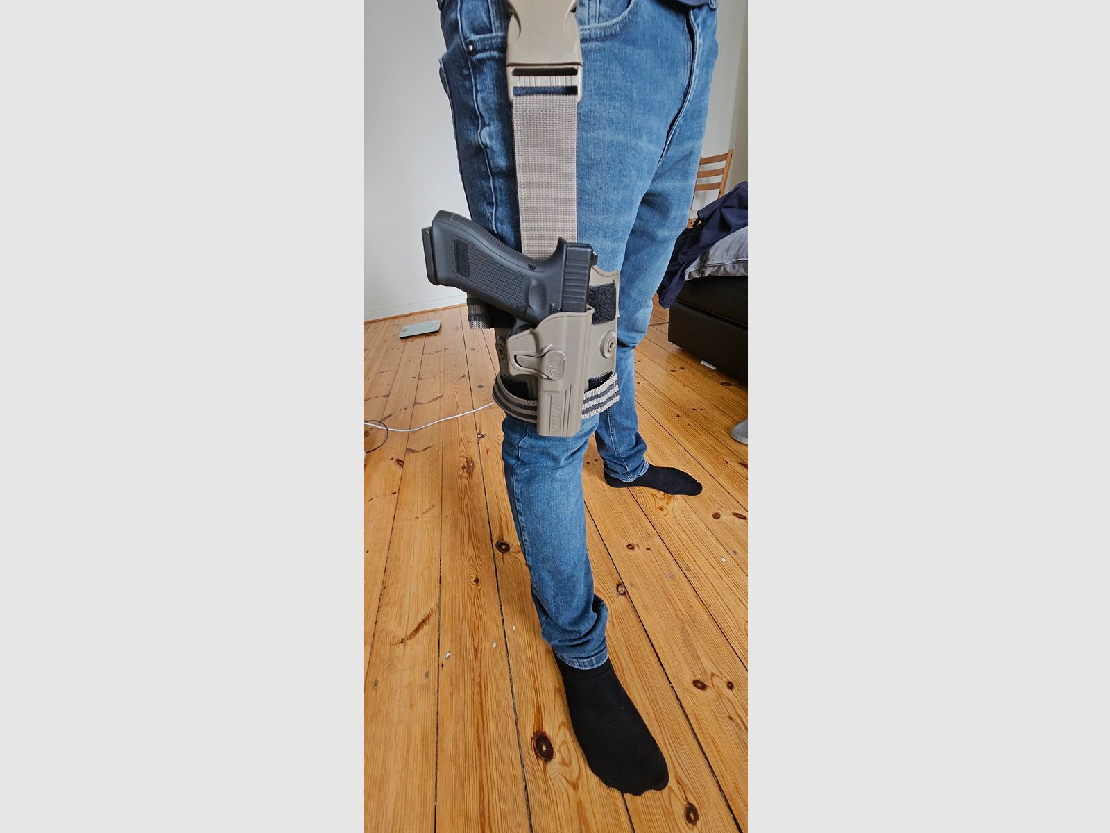 Amomax Beinholster passend für Glock 17/22/31