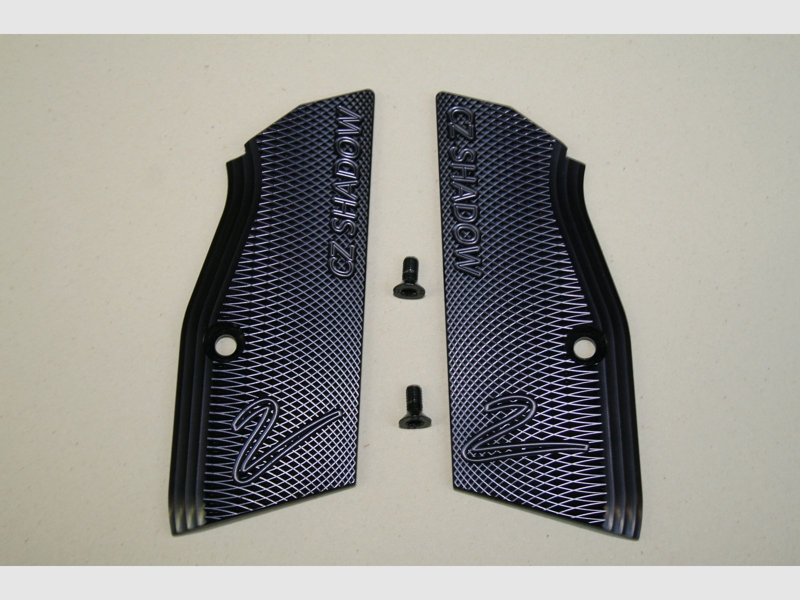 Griffschalen CZ Shadow 2, CZ TS 2, CZ 75B & SP-01 kurze Aluminiumgriffschalen | CZ