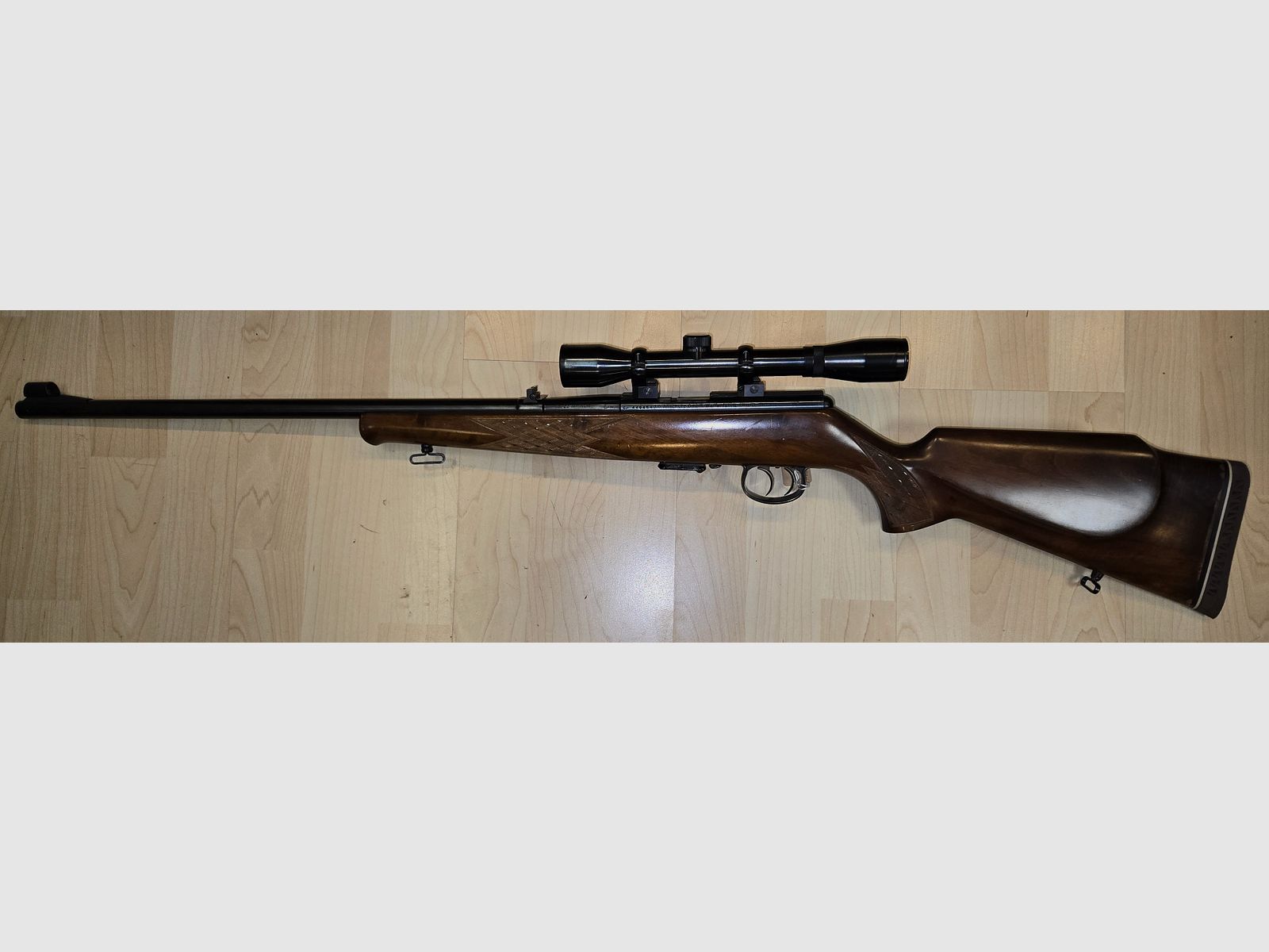 Anschütz 1700 Repetierbüchse .22WinMag mit Frankonia Sornet 4x30