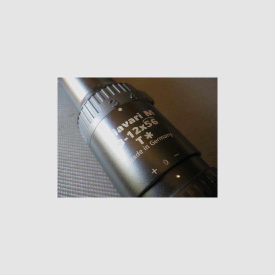 TOP ZEISS VICTORY Gen.II in der Ausführung Diavari als 3-12x56 M , also Innenschiene , mit LP-Absehen 40  und Original Blaser-Sattelmontage ! 