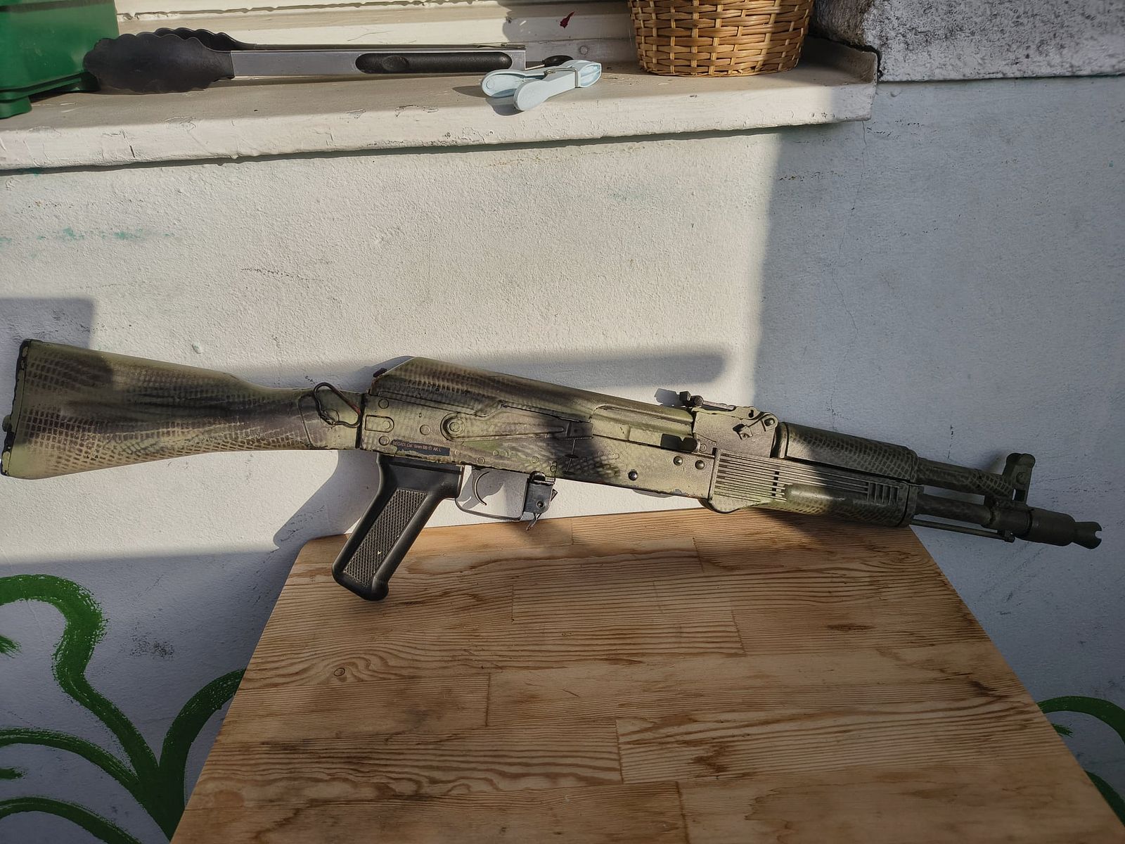 E&L AK-105 Airsoft + Diamond+ Designwaffe + Zubehör – guter Zustand, Versand möglich