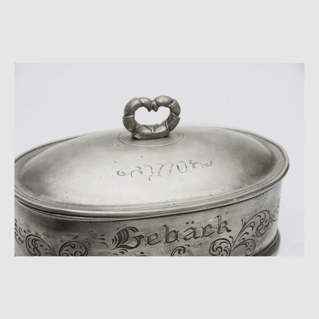 antike Zinndose Jagdschmuck Deko