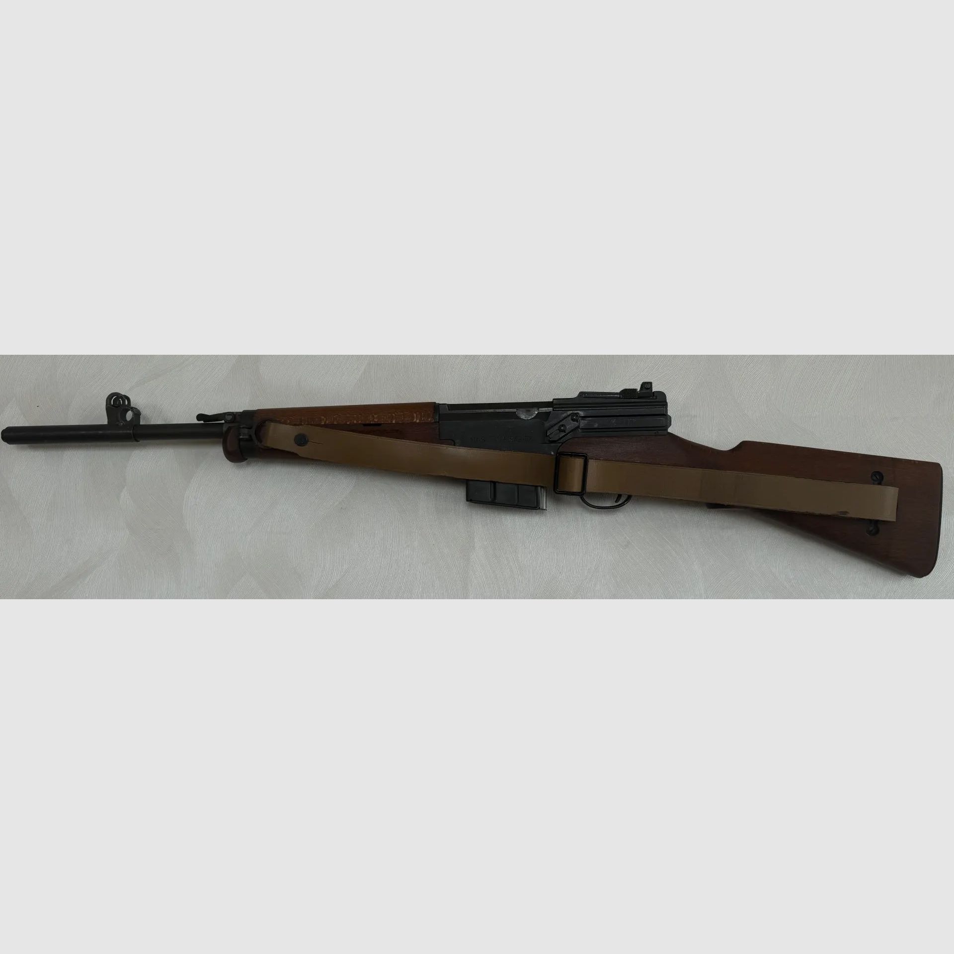MAS 49/56 self-loading rifle in caliber 7.5 MAS
