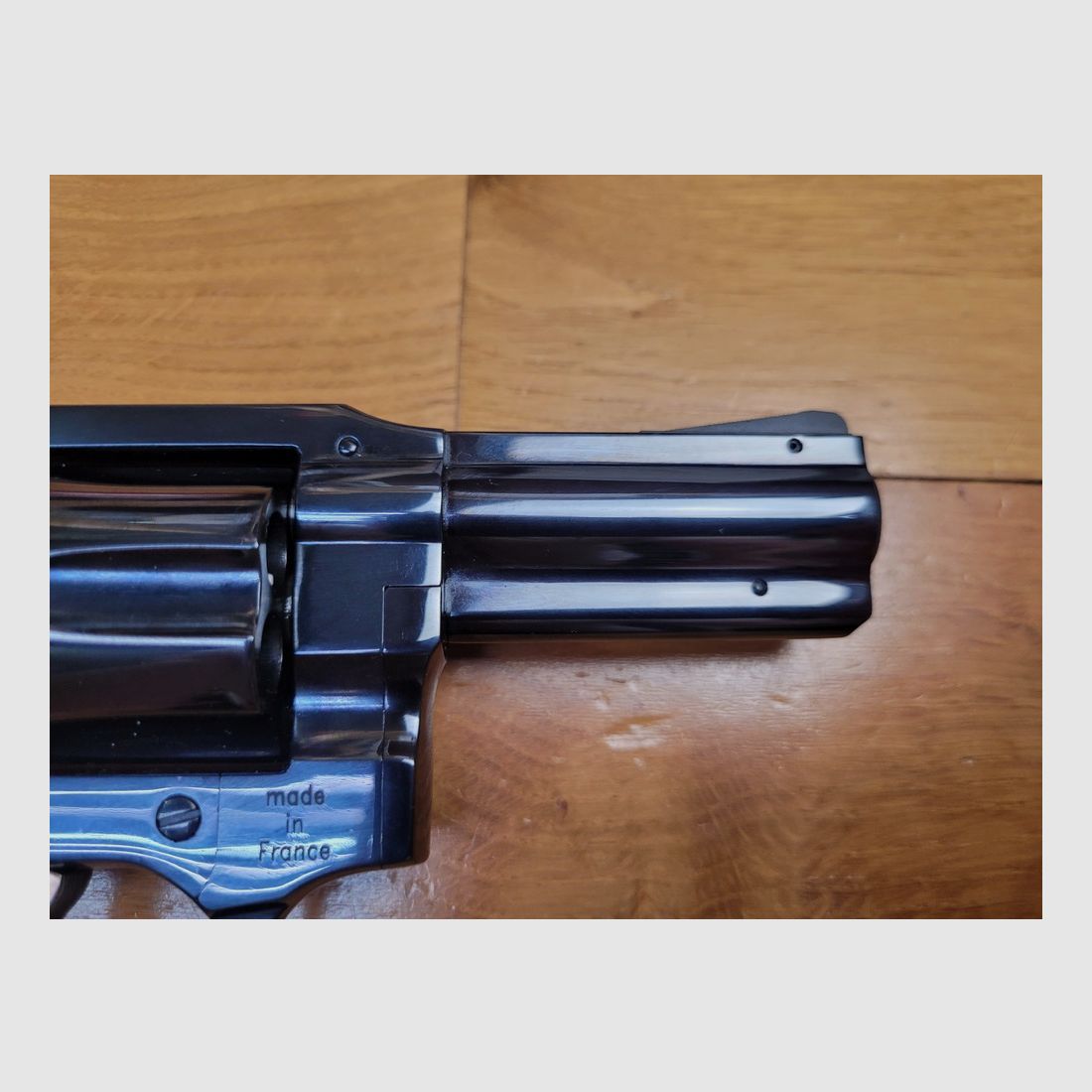 Magnifique et Collector revolver MR73 Police – 357mag – Fabrication Manurhin de 1973 ! – Canon 3 pouces à l&rsquo;état de neuf – Plaquette maison d&rsquo;origine – État mécanique et esthétique superbe – Dans sa boite d&rsquo;origine avec manuel- Top collector à l&rsquo;état neuf !, image 23 sur 23