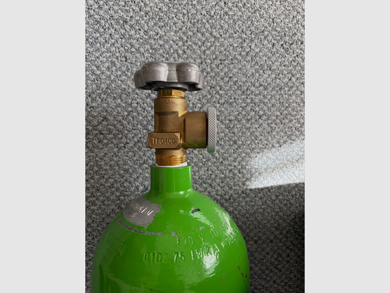 Compressed air bottle 10 liters 200 bar