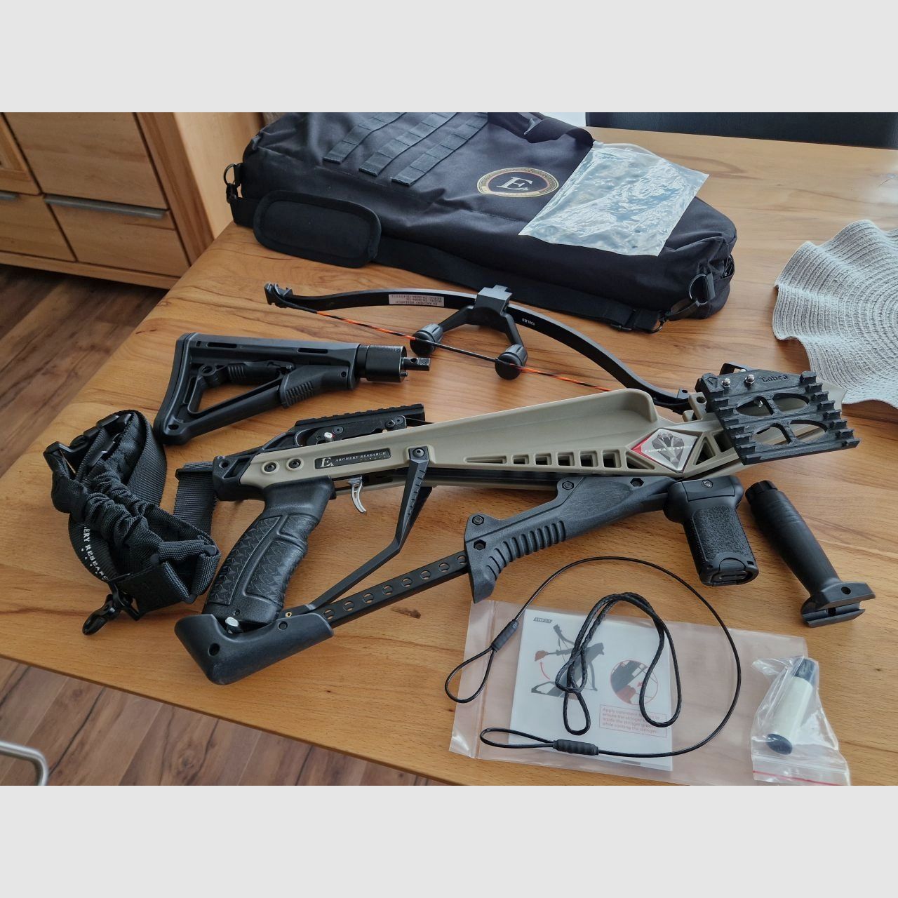 Armbrust EK Cobra RX9 130 lbs mit umfangreichem Zubehör