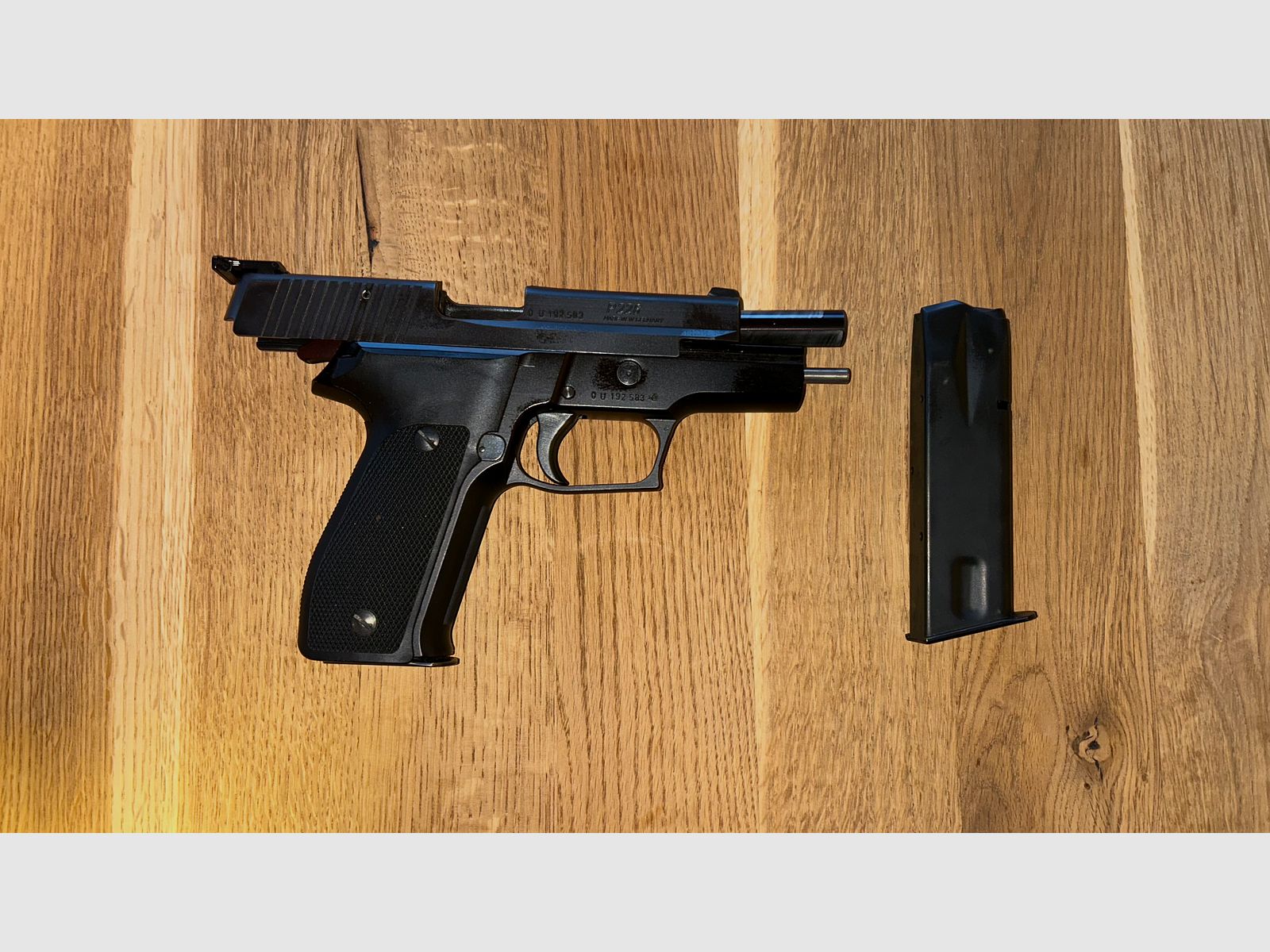 SIG Sauer P226 9mm Luger - Sportvisier 
