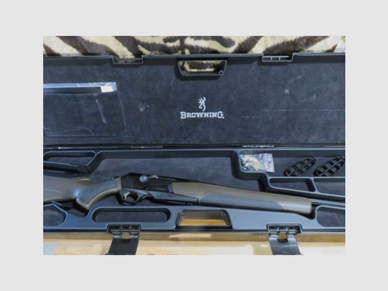 BROWNING Maral 4X Hunter Compo Brown black .7RM Repetierbüchse 61 cm geflutet – gewinde – Waffenkoffer, Bild 10 von 10